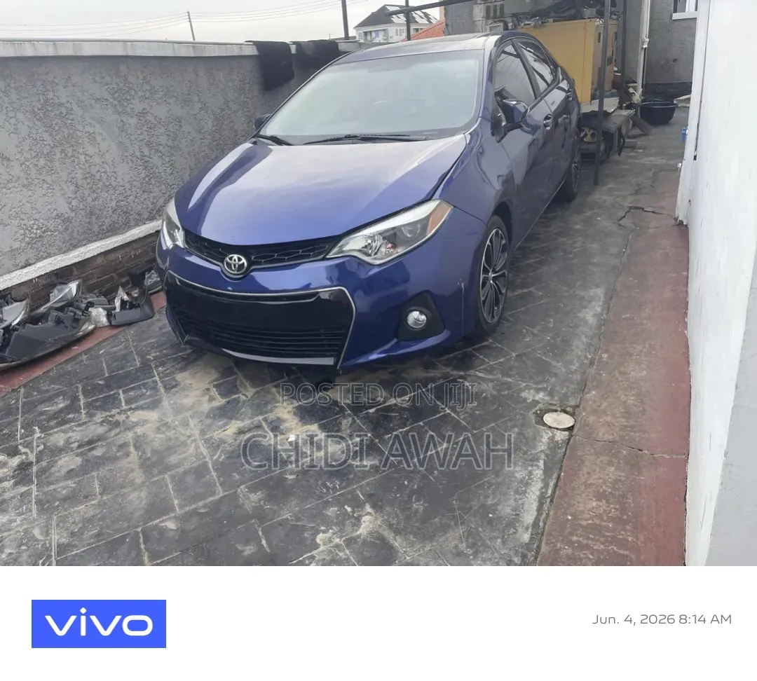 Toyota Corolla S 4dr Sedan (1.8L 4cyl CVT) 2014 Blue