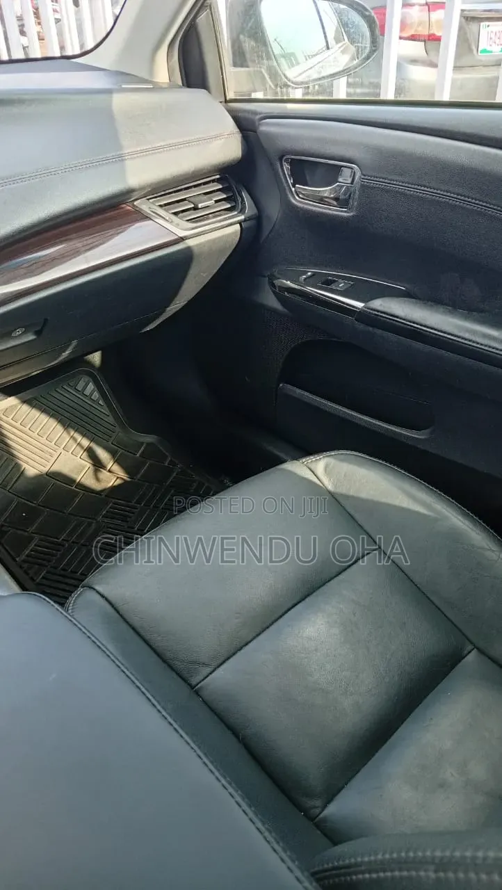 Toyota Avalon 2013 Gray