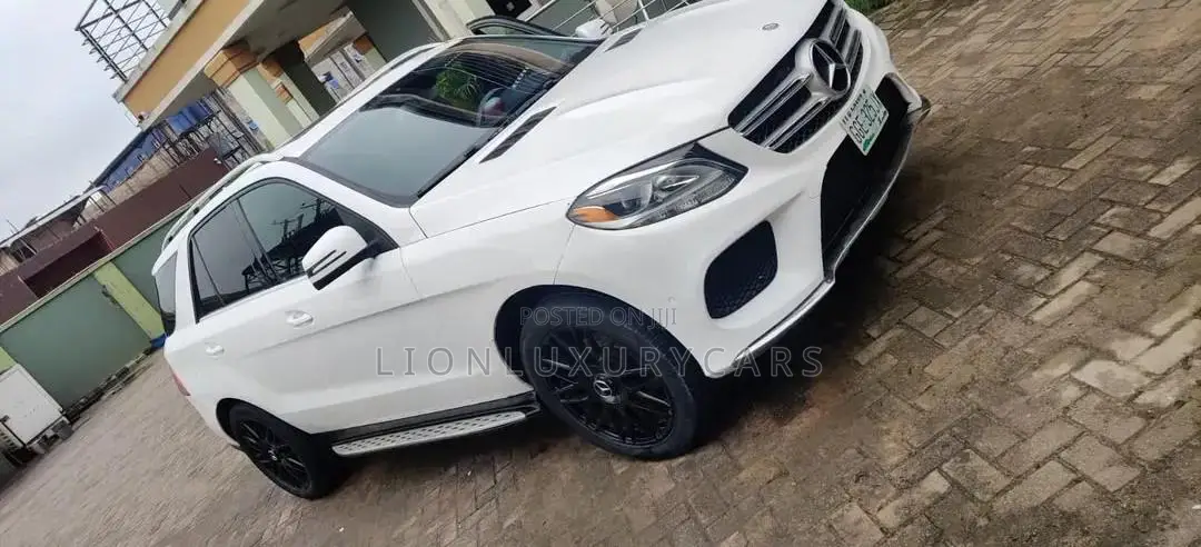 Mercedes-Benz M Class 2013 White