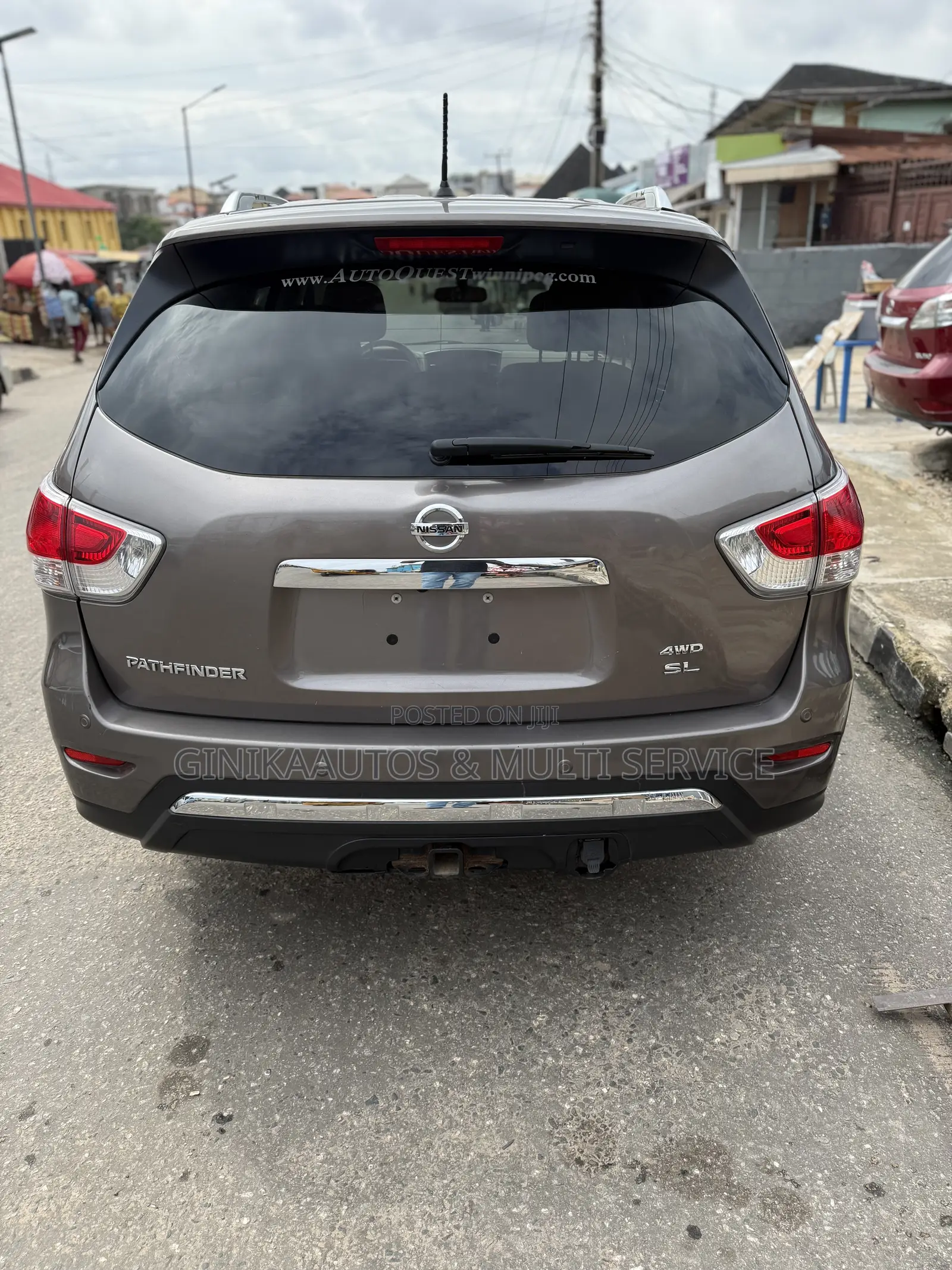 Nissan Pathfinder SL 4dr SUV 4WD (3.5L 6cyl CVT) 2014 Gray