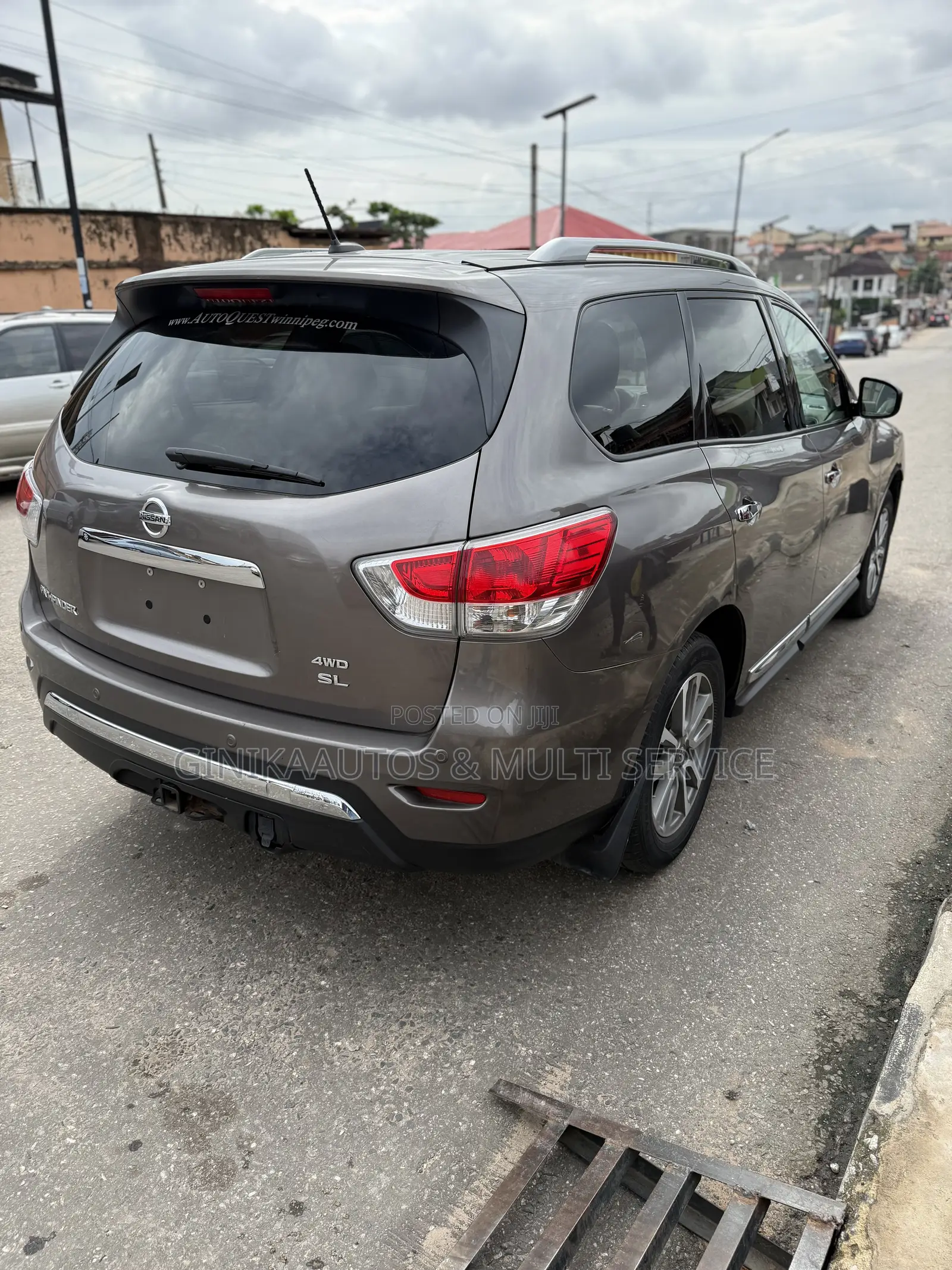 Nissan Pathfinder SL 4dr SUV 4WD (3.5L 6cyl CVT) 2014 Gray