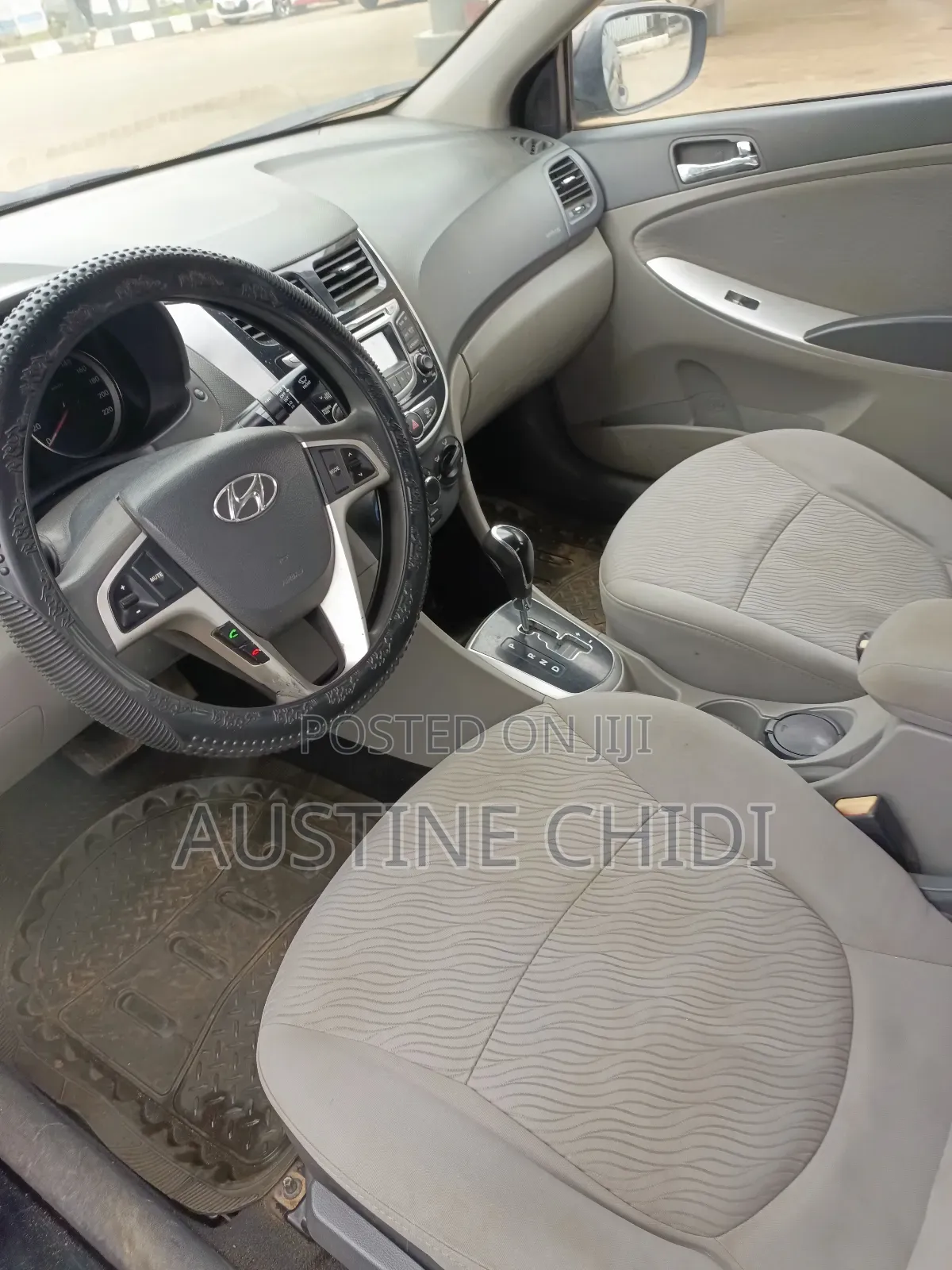 Hyundai Accent GLS 2013 Black