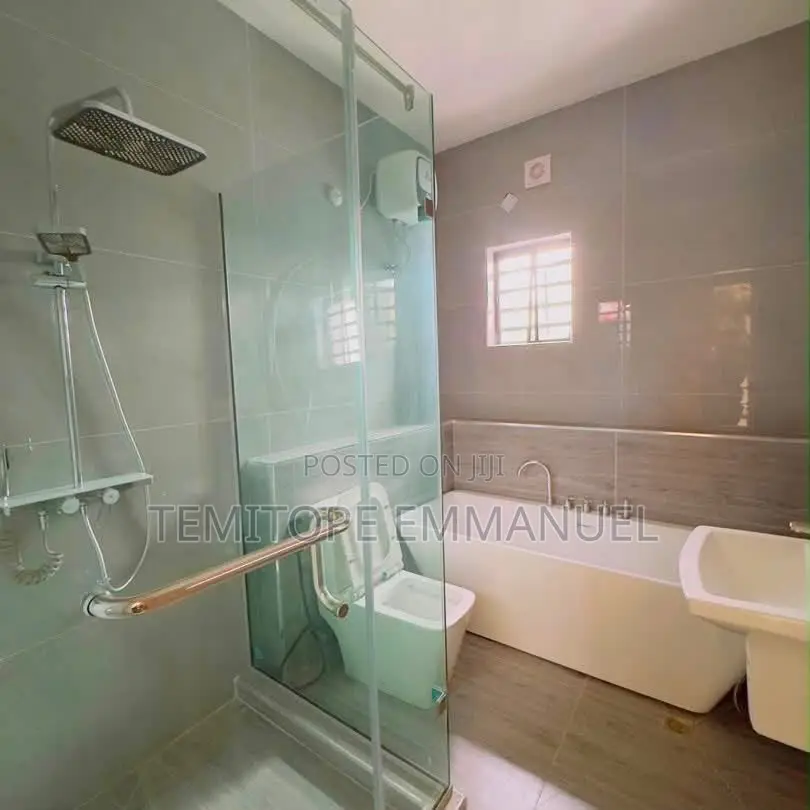 Furnished 4bdrm Duplex in Allen Avenue for sale