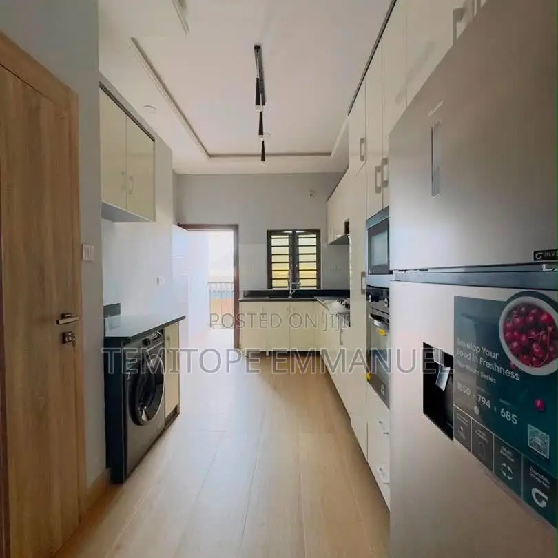 Furnished 4bdrm Duplex in Allen Avenue for sale