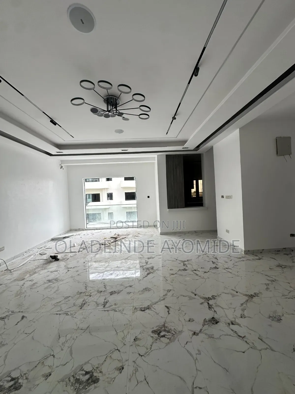 2bdrm Apartment in Lekki Phase 1 for sale