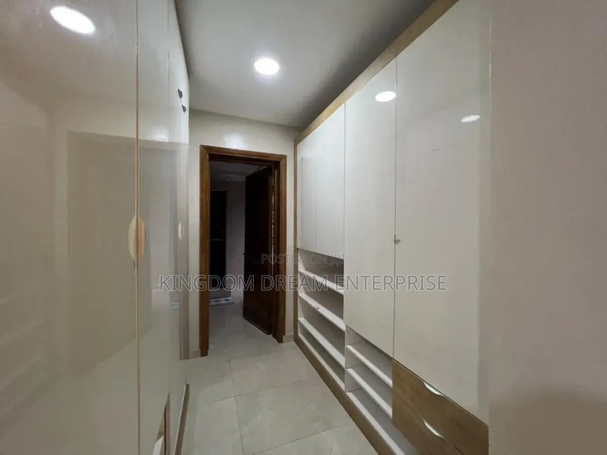 5bdrm House in Parkview Estate for rent