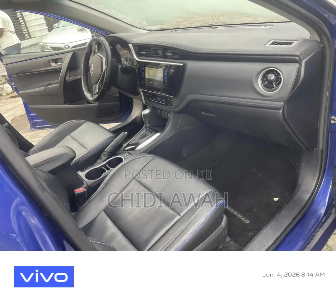 Toyota Corolla XSE 4dr Sedan (1.8L 4cyl CVT) 2017 Blue