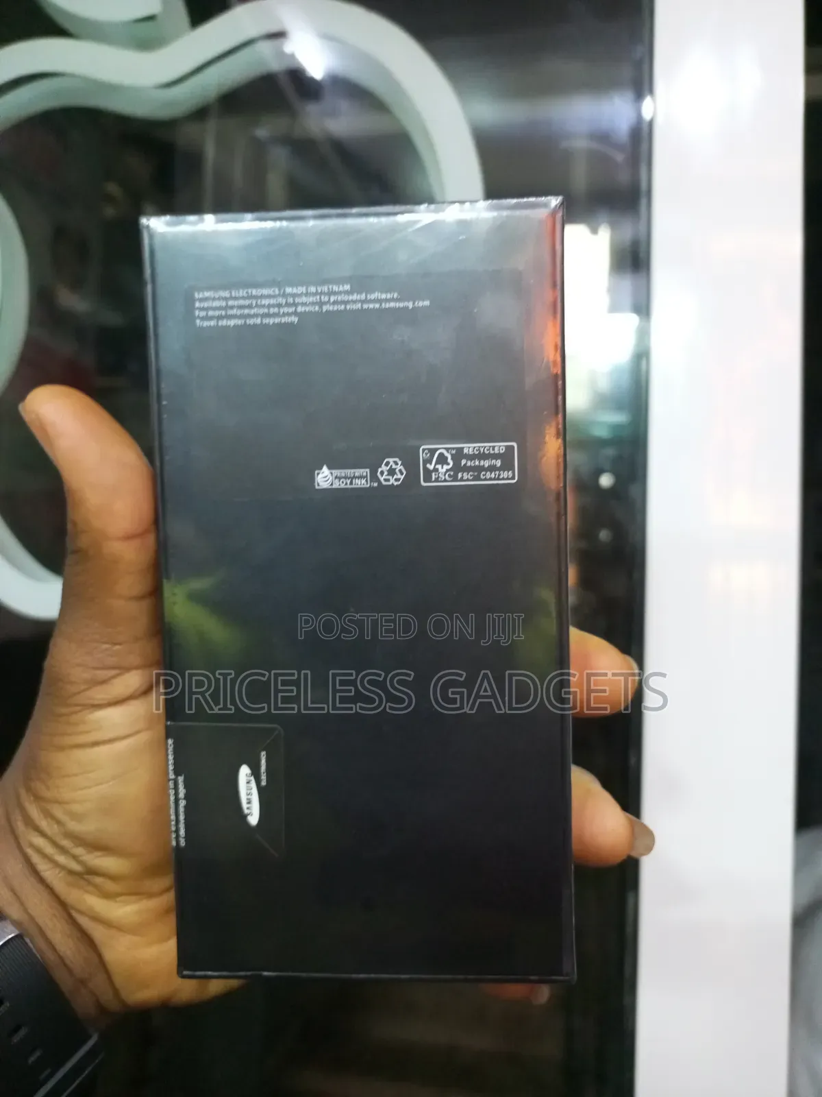 New Samsung Galaxy S21 5G 128 GB Silver