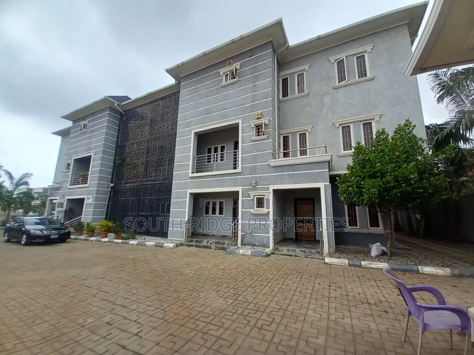 4bdrm Townhouse / Terrace in Wuye for rent