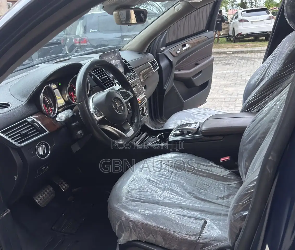 Mercedes-Benz GLE-Class 2016 Blue