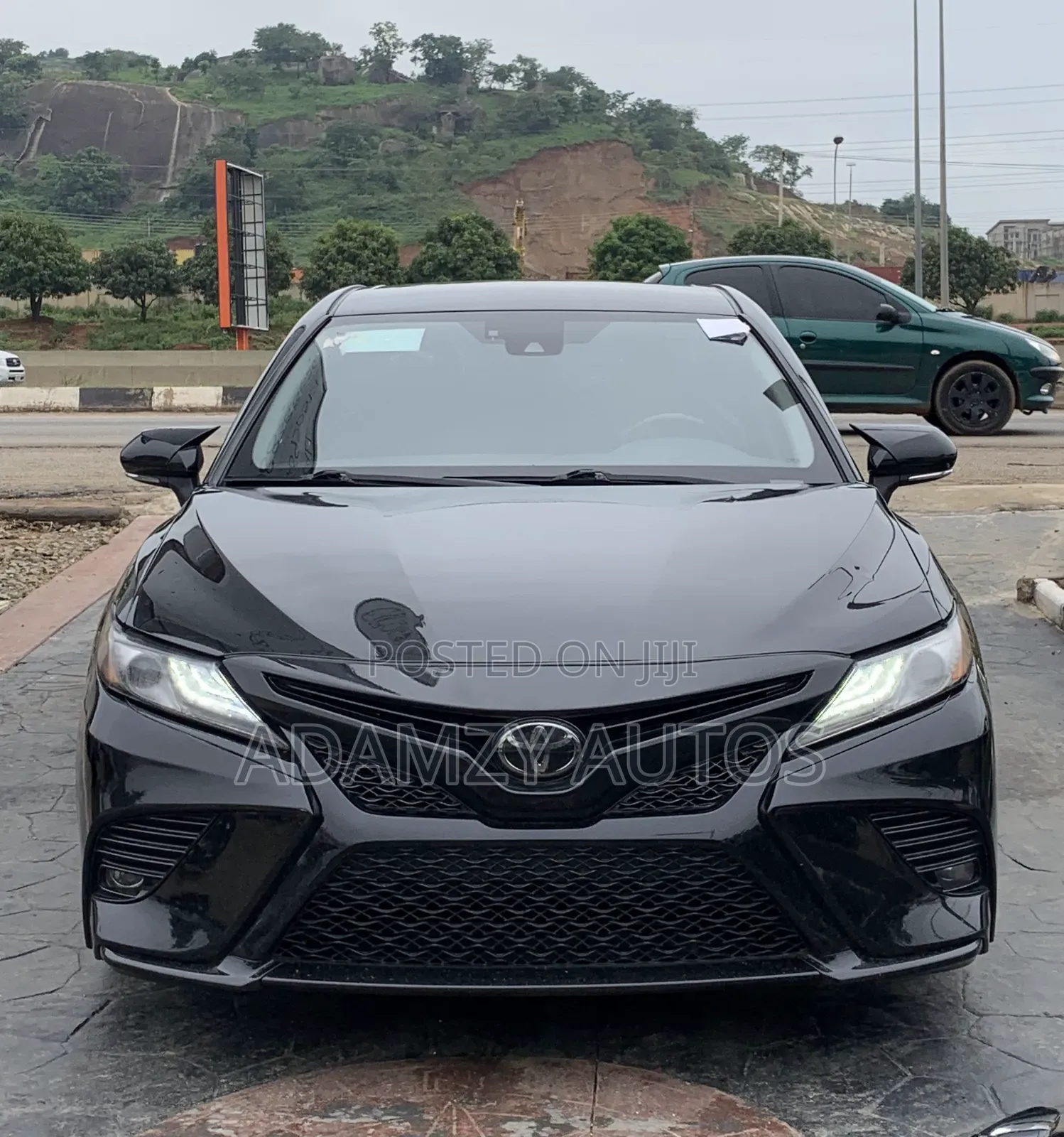 Toyota Camry 2019 Black