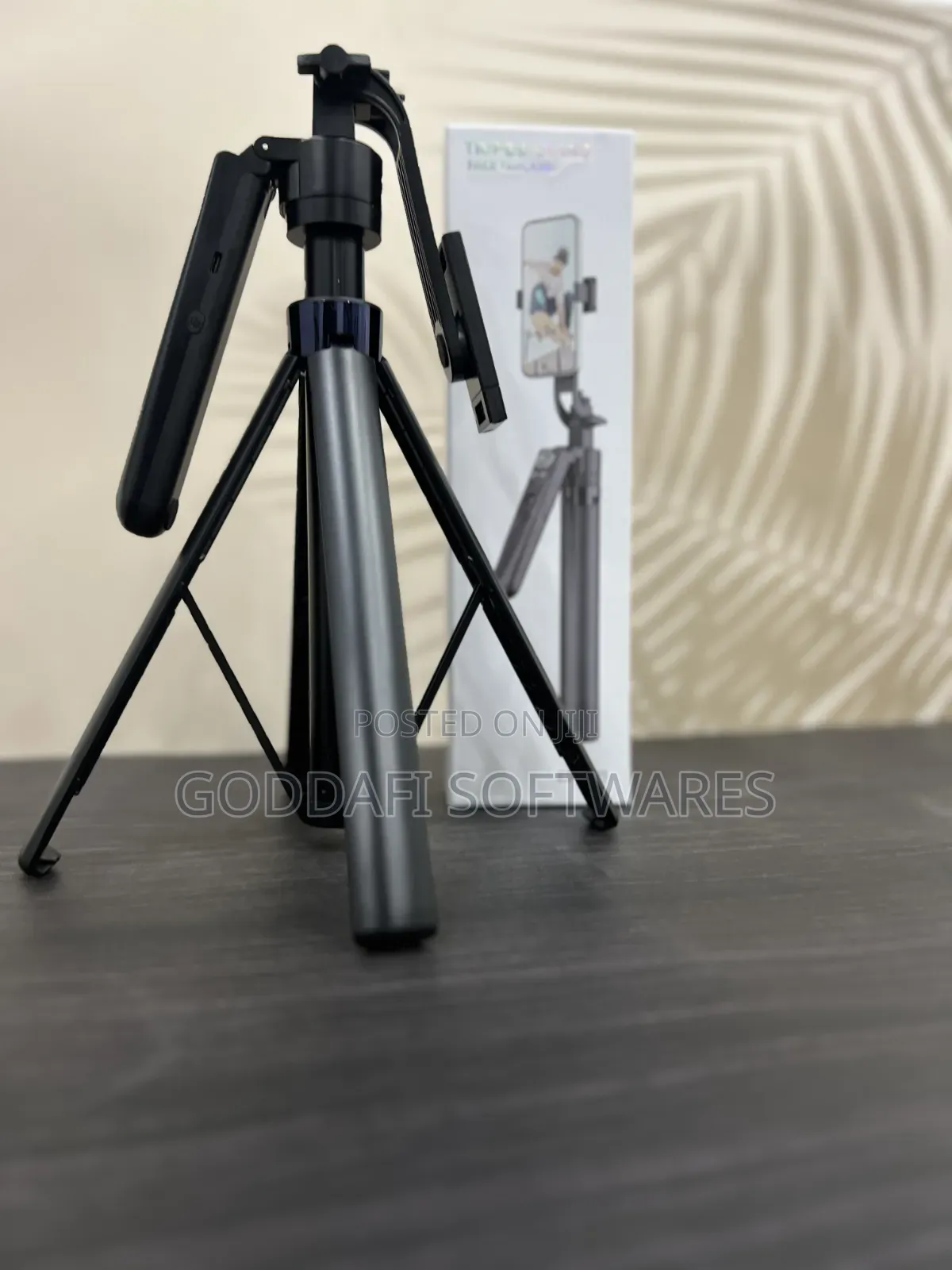 Es-B181 Ai Face Tracking Tripod