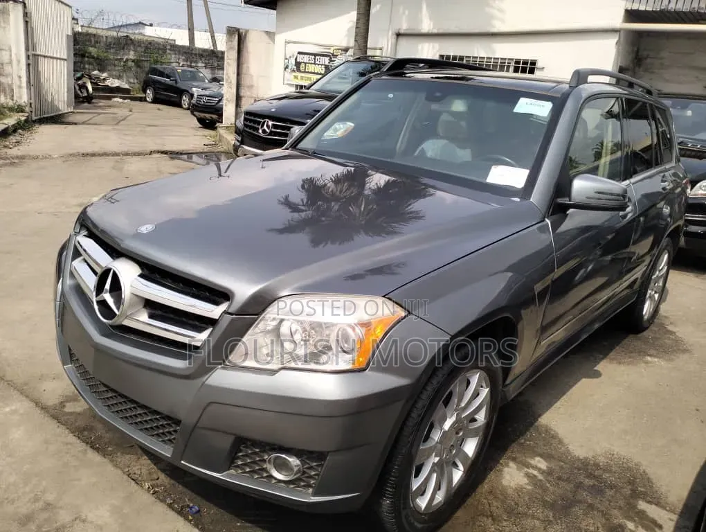Mercedes-Benz GLK-Class 350 4MATIC 2010 Gray