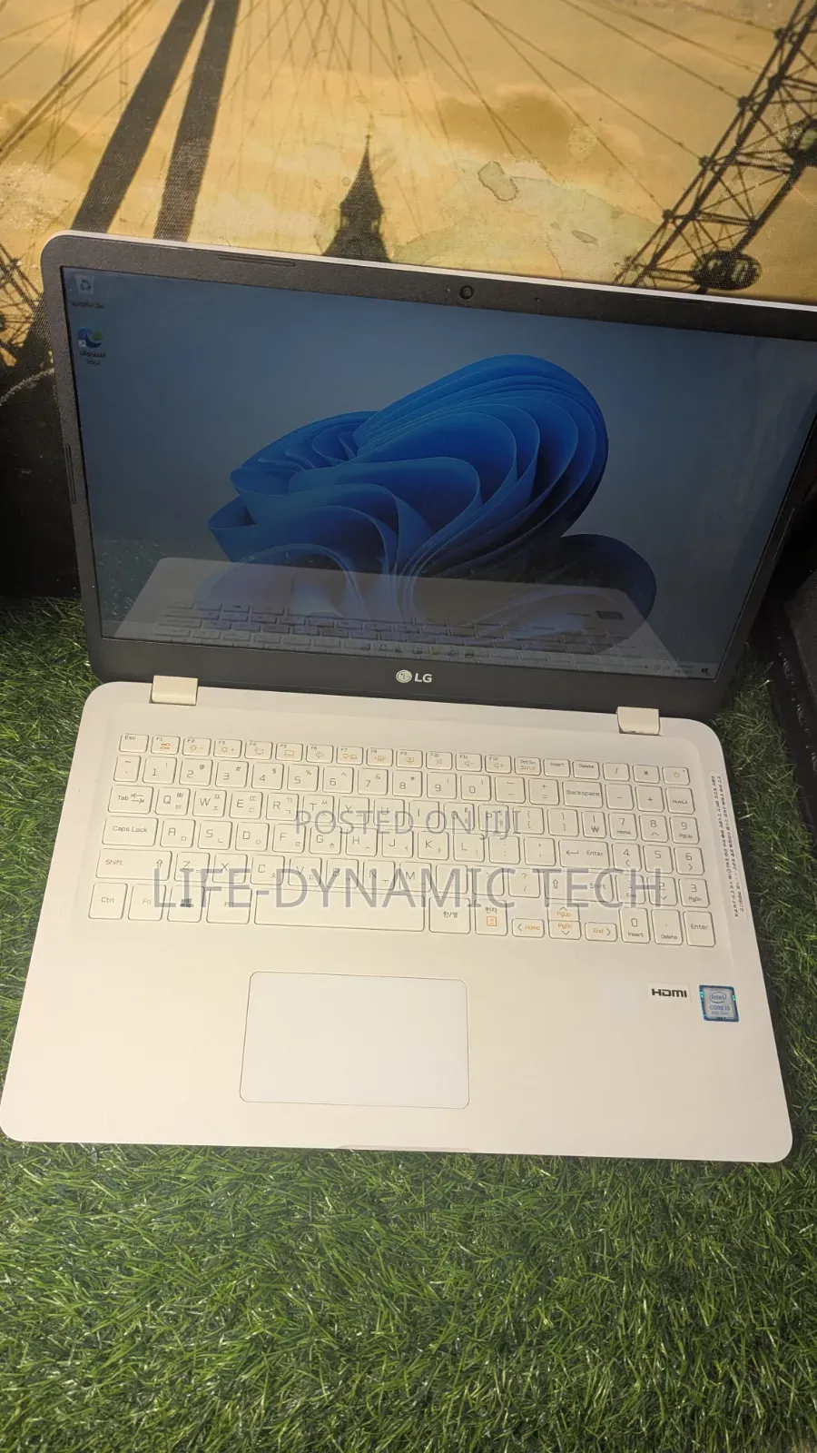 Laptop LG Gram 15.6 8GB Intel Core i5 SSD 256GB