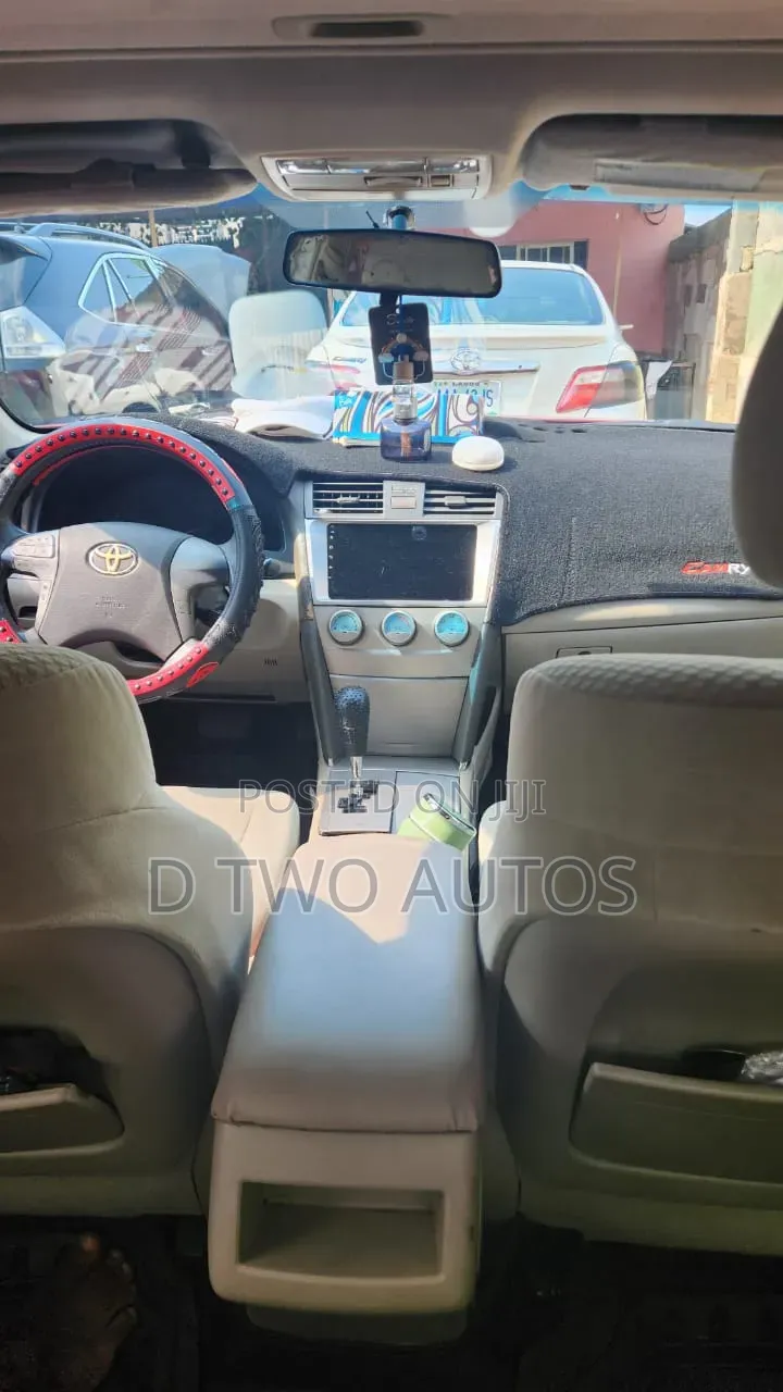 Toyota Camry LE 4dr Sedan (2.4L 4cyl 5A) 2009 Red