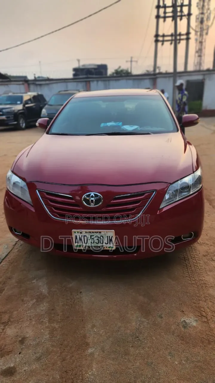 Toyota Camry LE 4dr Sedan (2.4L 4cyl 5A) 2009 Red