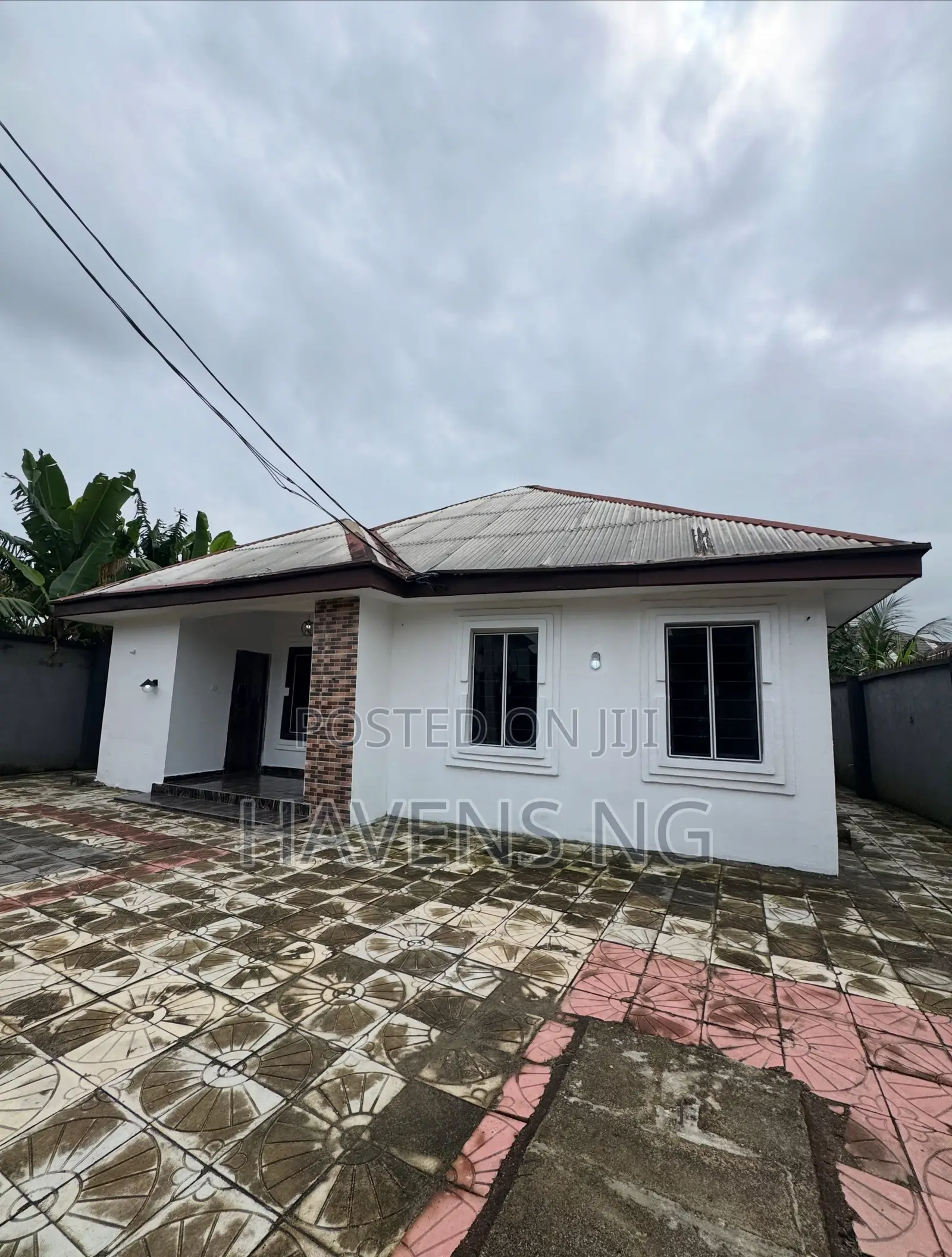 4bdrm Bungalow in Obio-Akpor for sale