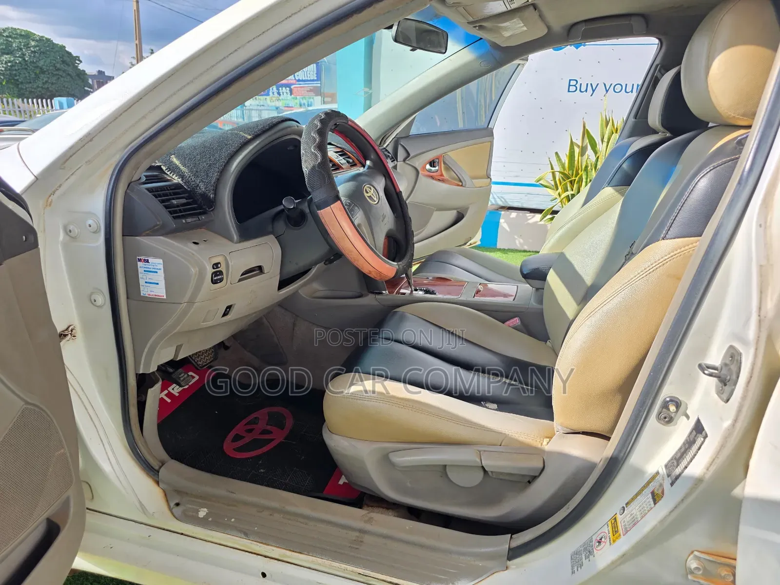 Toyota Camry 2010 White