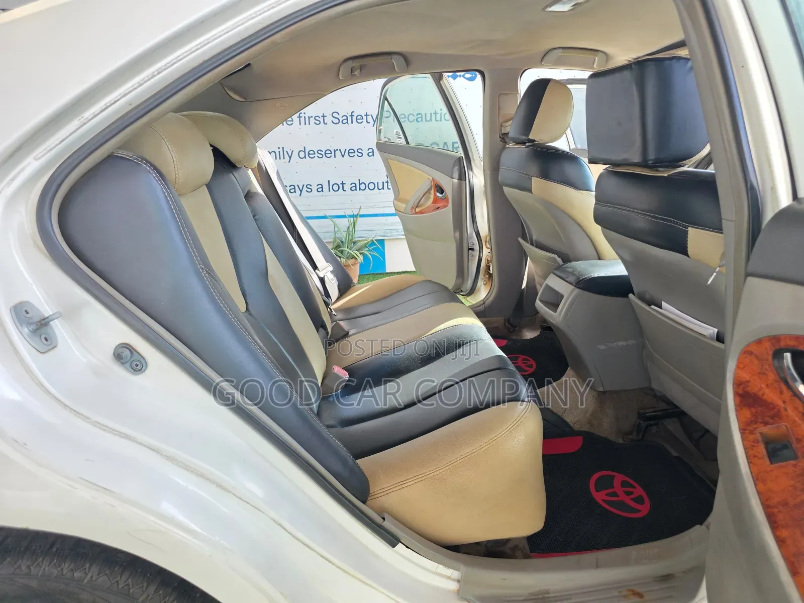 Toyota Camry 2010 White