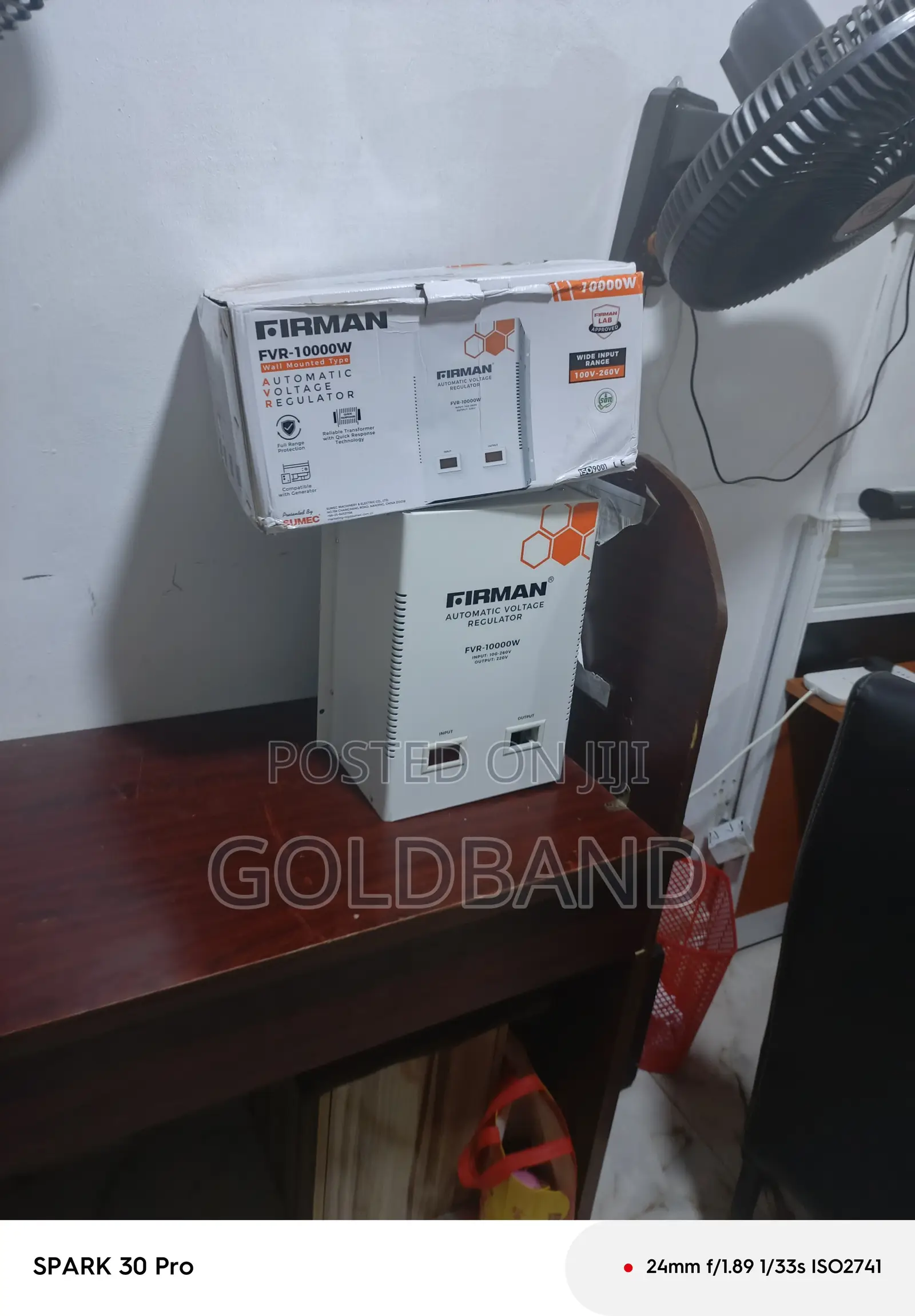 Firman FVR-10000w 10000w Wall Mount Automatic Voltage Regulator