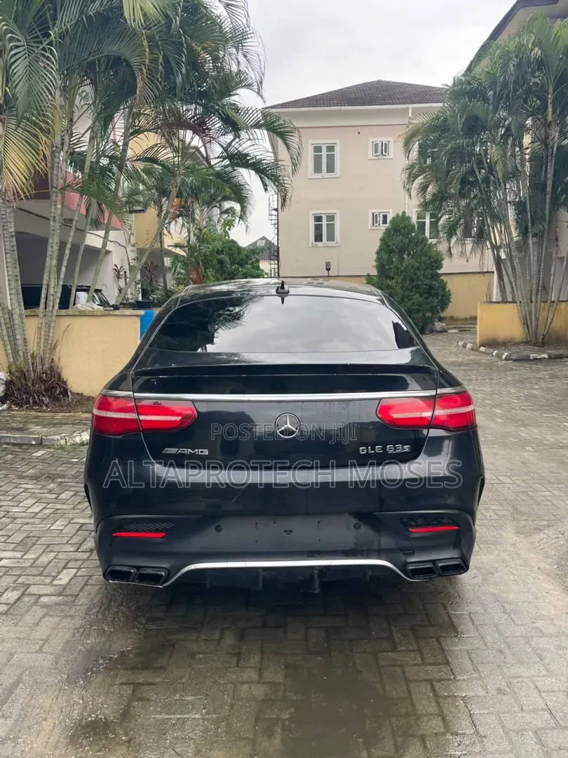 Mercedes-Benz GLE-Class 2017 Black