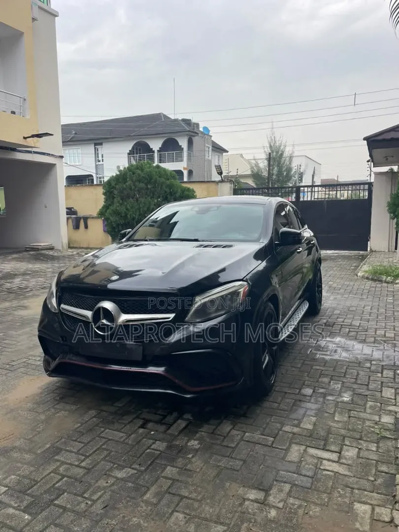 Mercedes-Benz GLE-Class 2017 Black