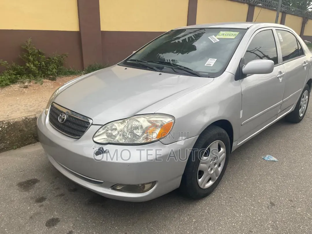Toyota Corolla 2005 Silver