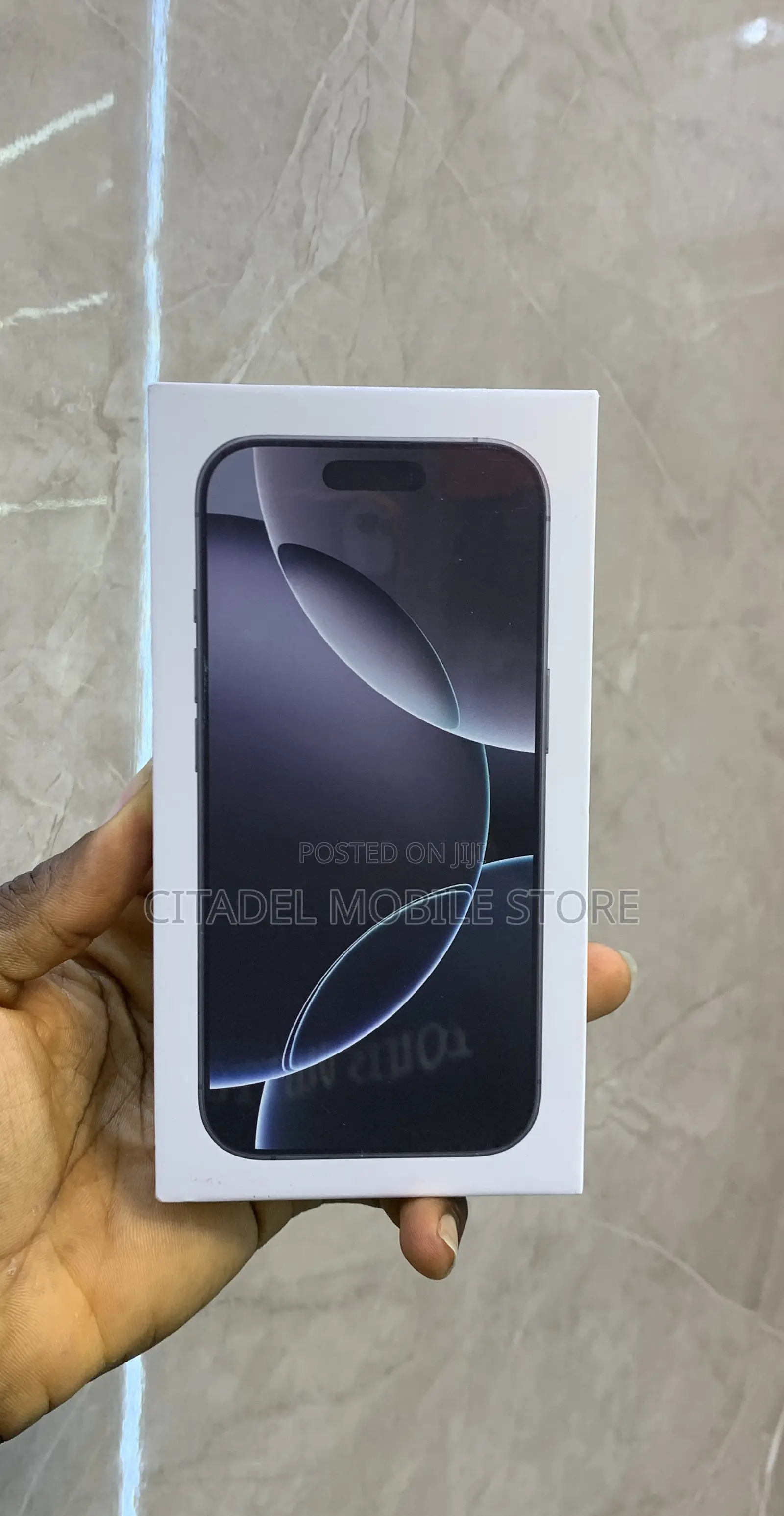 New Apple iPhone 16 Pro 256 GB Silver
