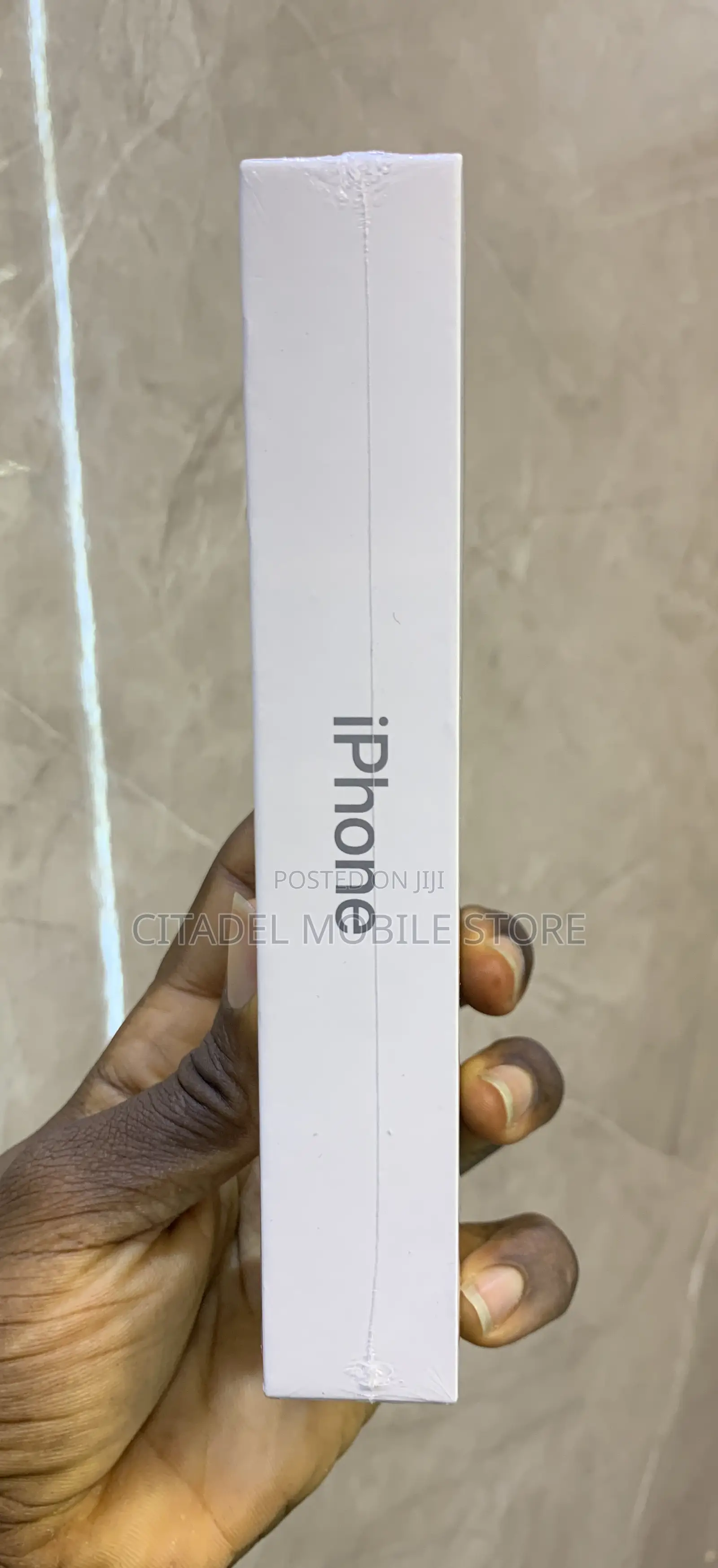 New Apple iPhone 16 Pro 256 GB Silver