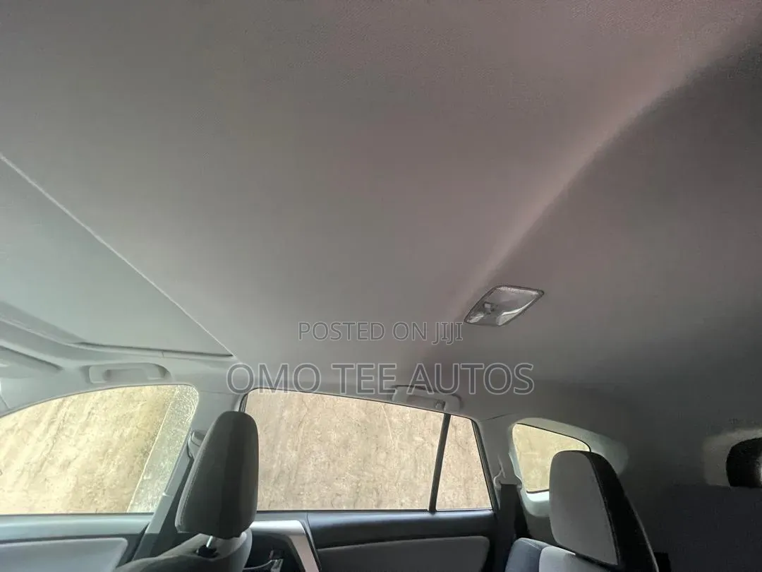 Toyota RAV4 2016 Gray