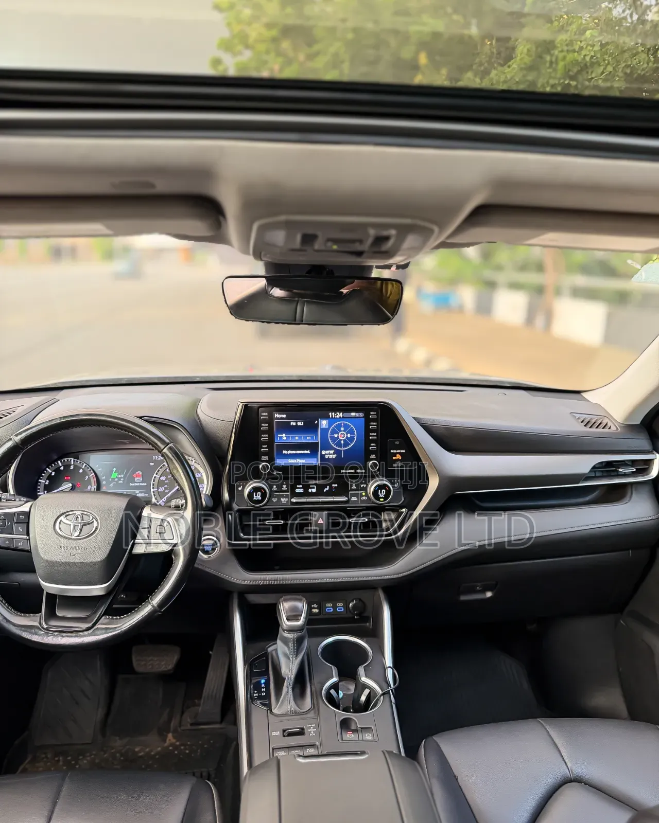 Toyota Highlander 2022 Black