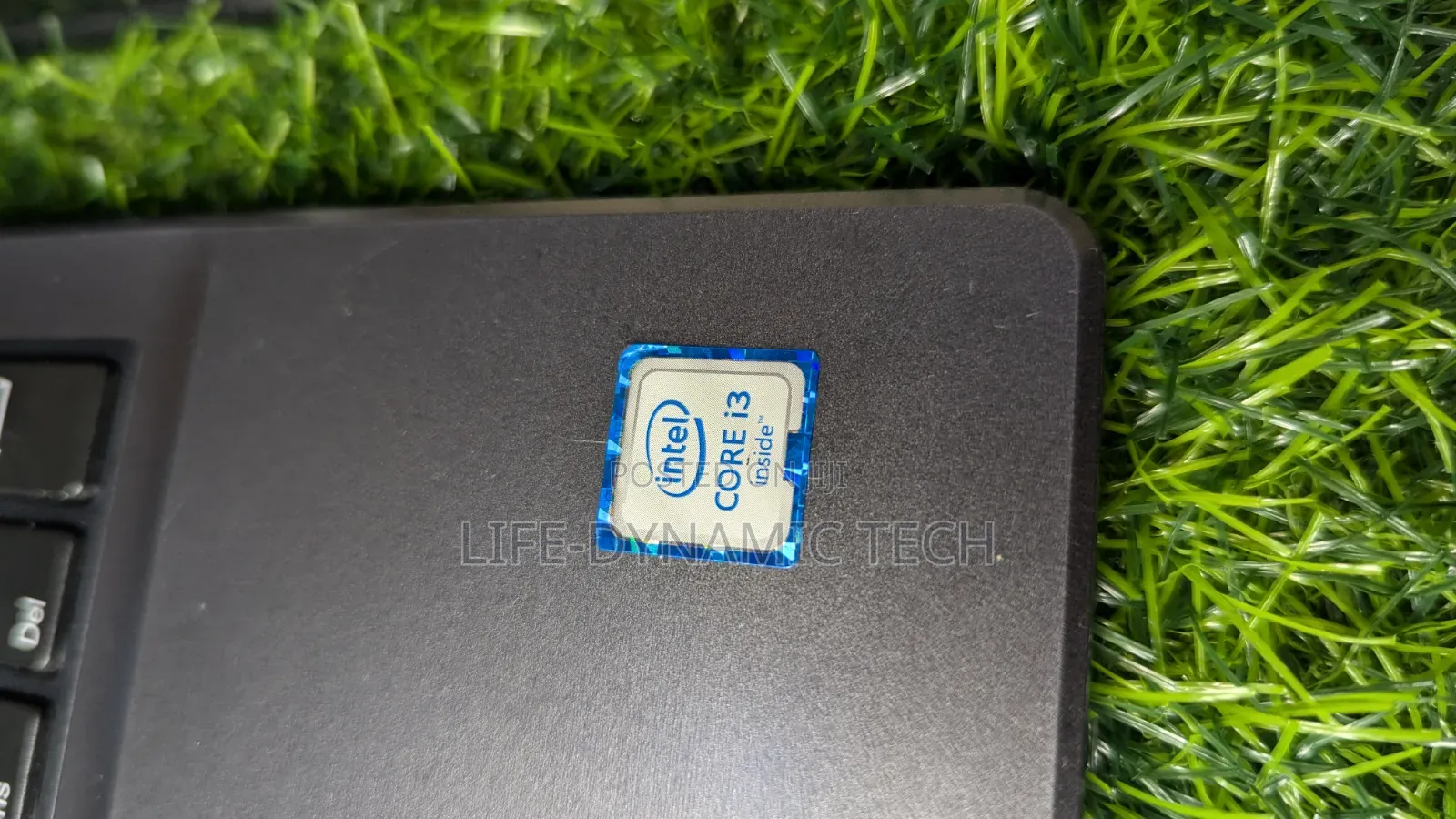 Laptop Clevo 8GB Intel Core i3 SSD 128GB