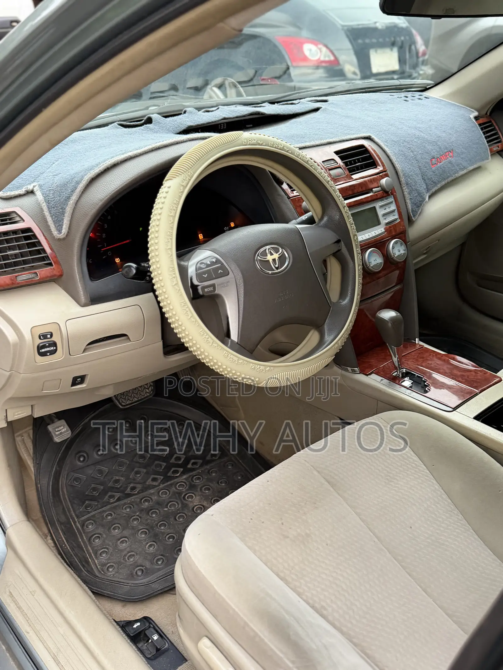 Toyota Camry LE 4dr Sedan (2.5L 4cyl 6AM) 2010 Green