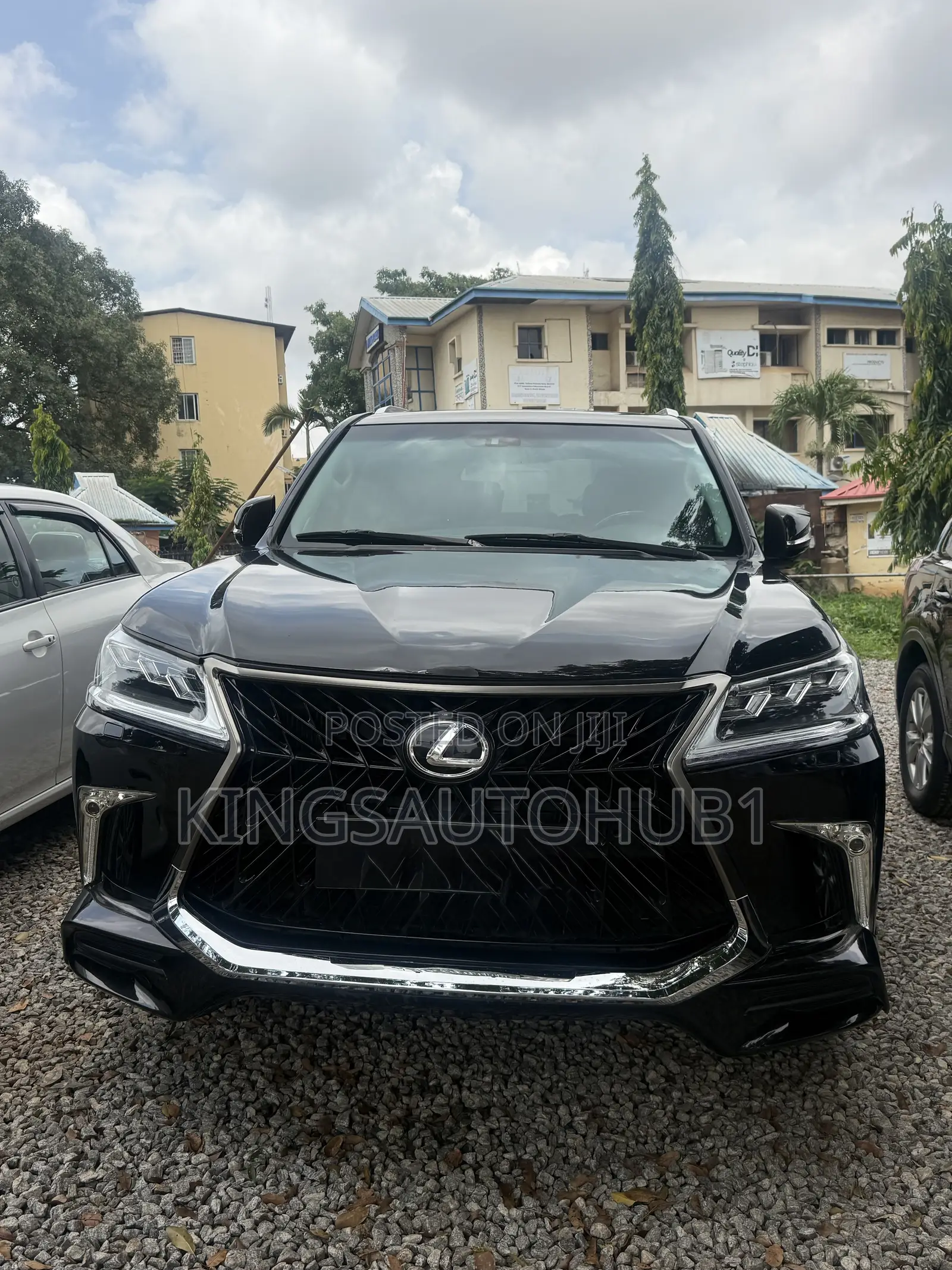 Lexus LX 570 AWD 2013 Black