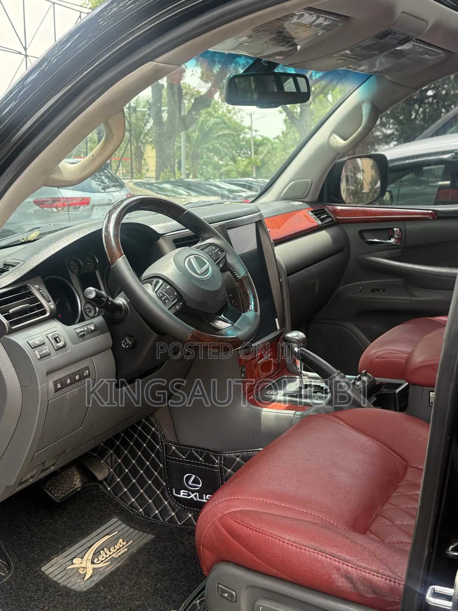 Lexus LX 570 AWD 2013 Black
