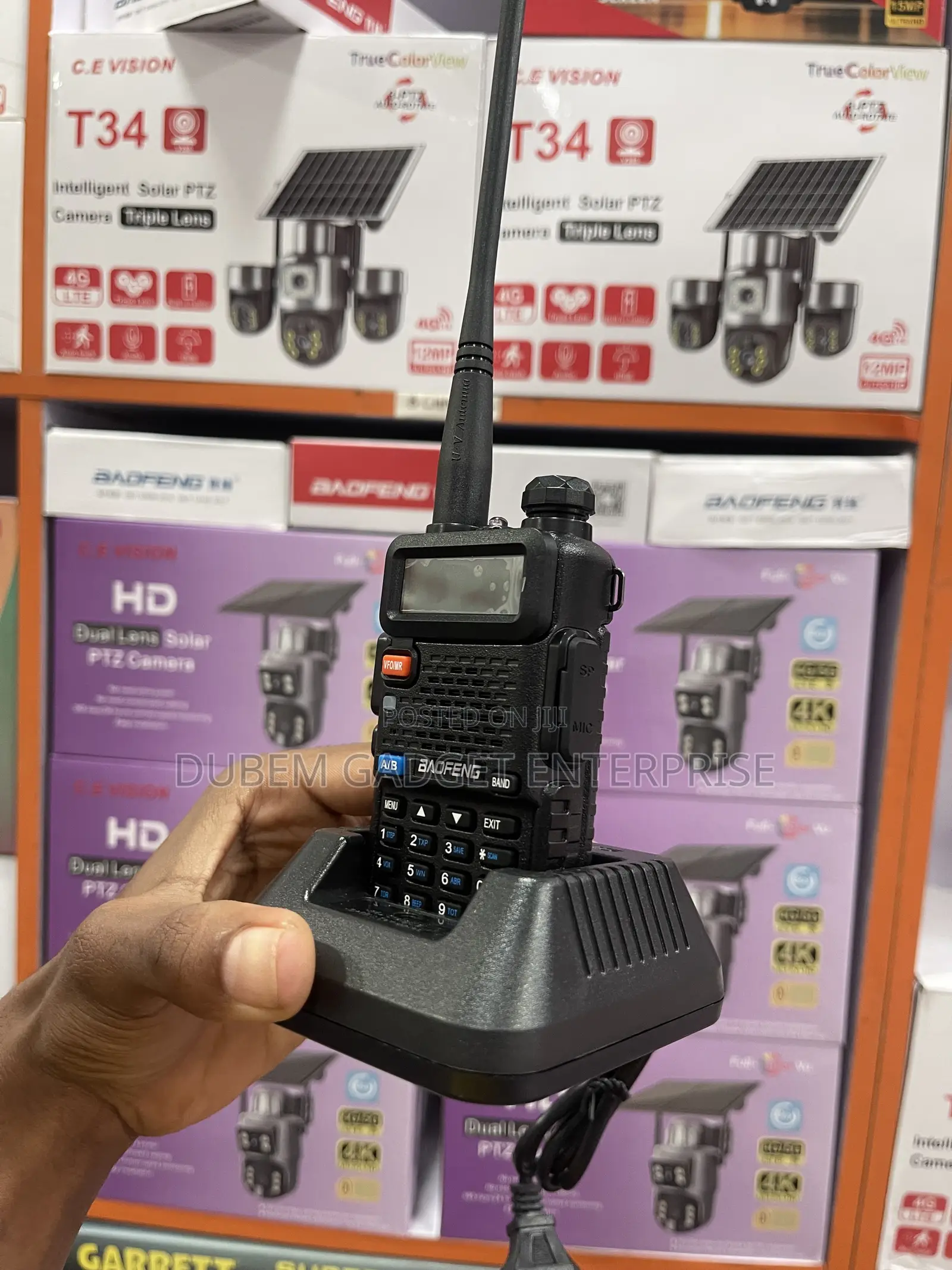 Baofeng Uv-5r Walkie-Talkie Radio