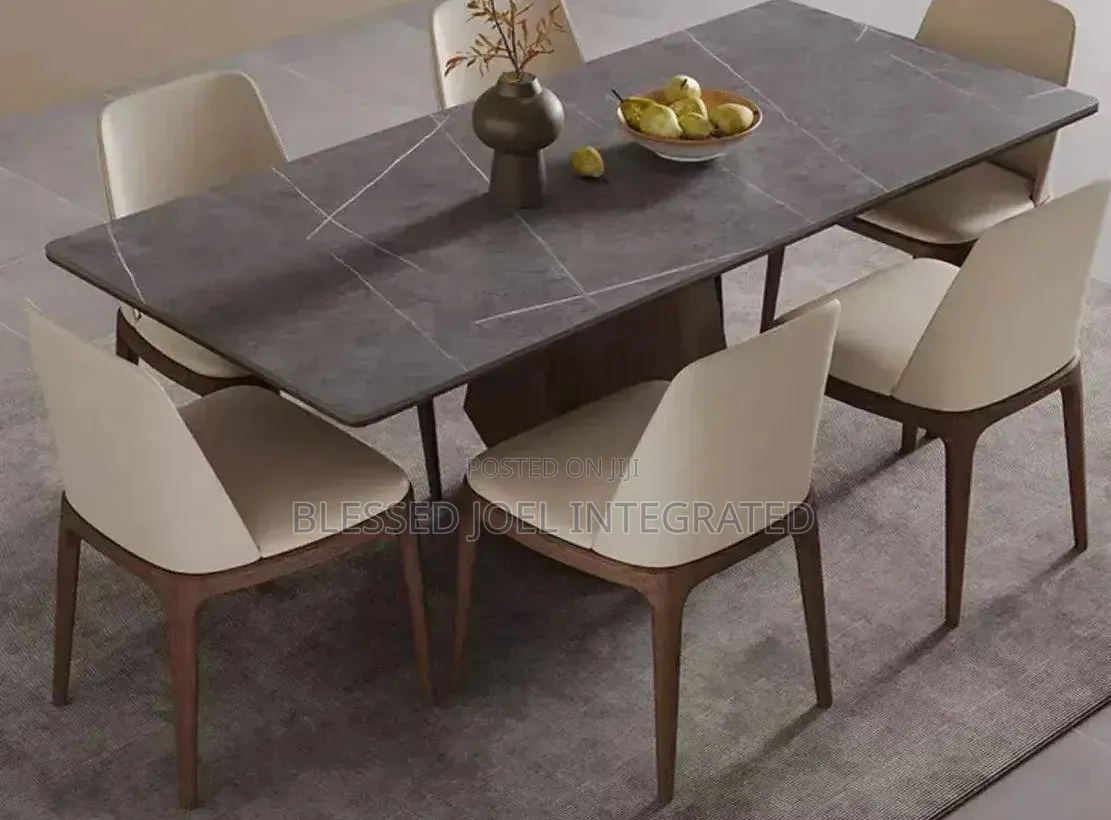 Mabel Dining 6 Seaters