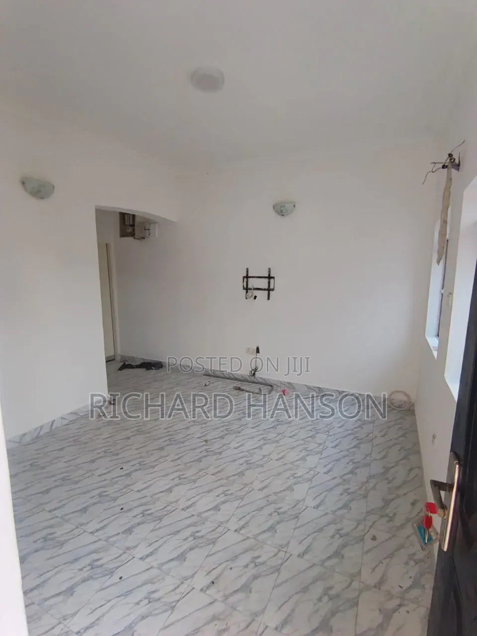 Mini Flat in Cool Estate, Sangotedo for rent