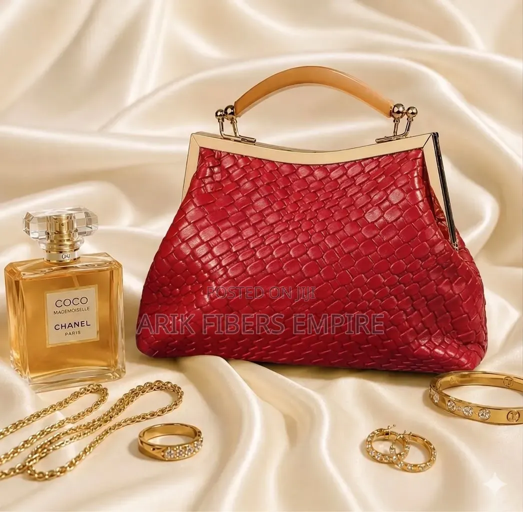 Super Clutch Bag