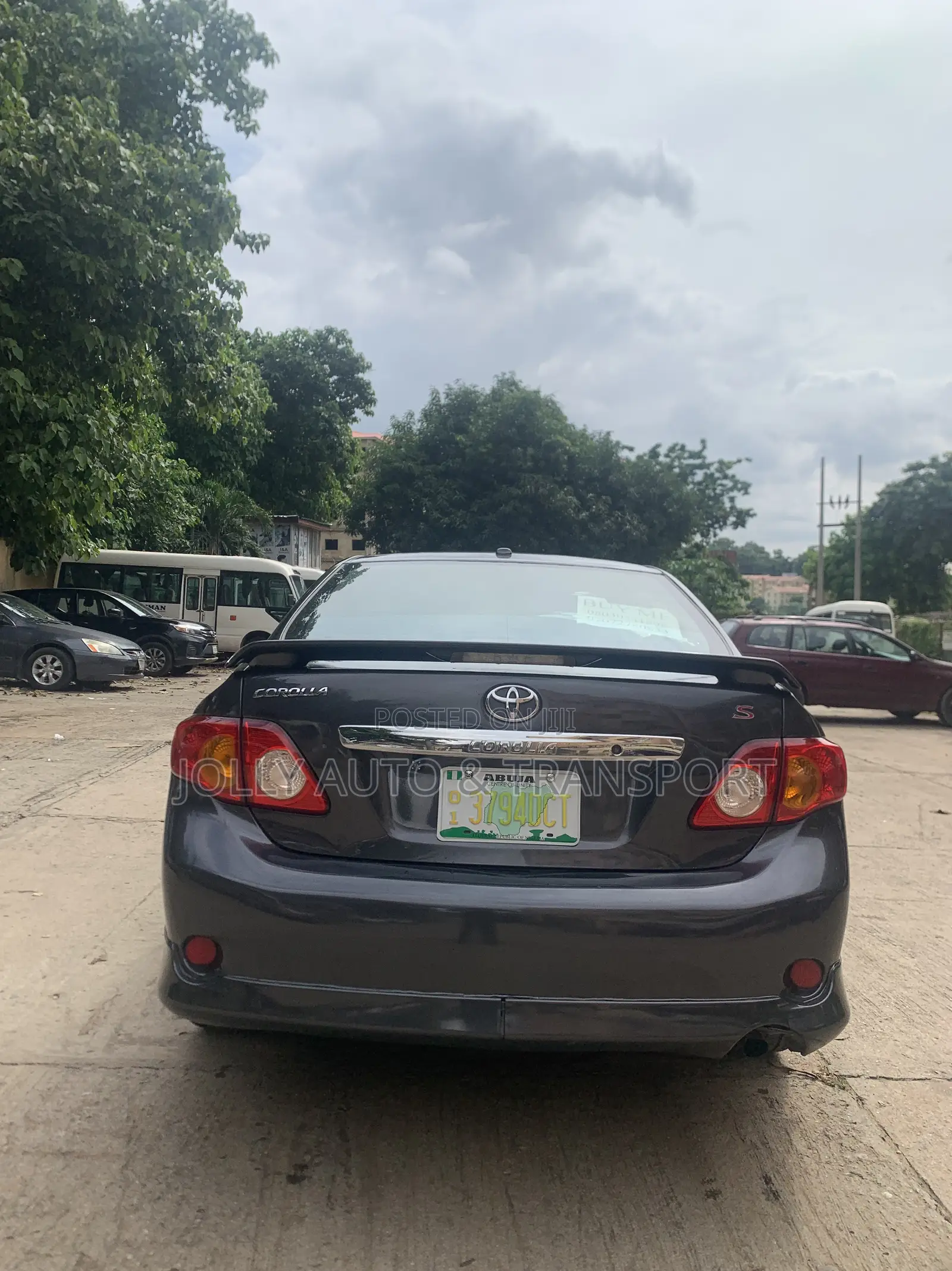 Toyota Corolla S 4dr Sedan (1.8L 4cyl 4A) 2011 Gray