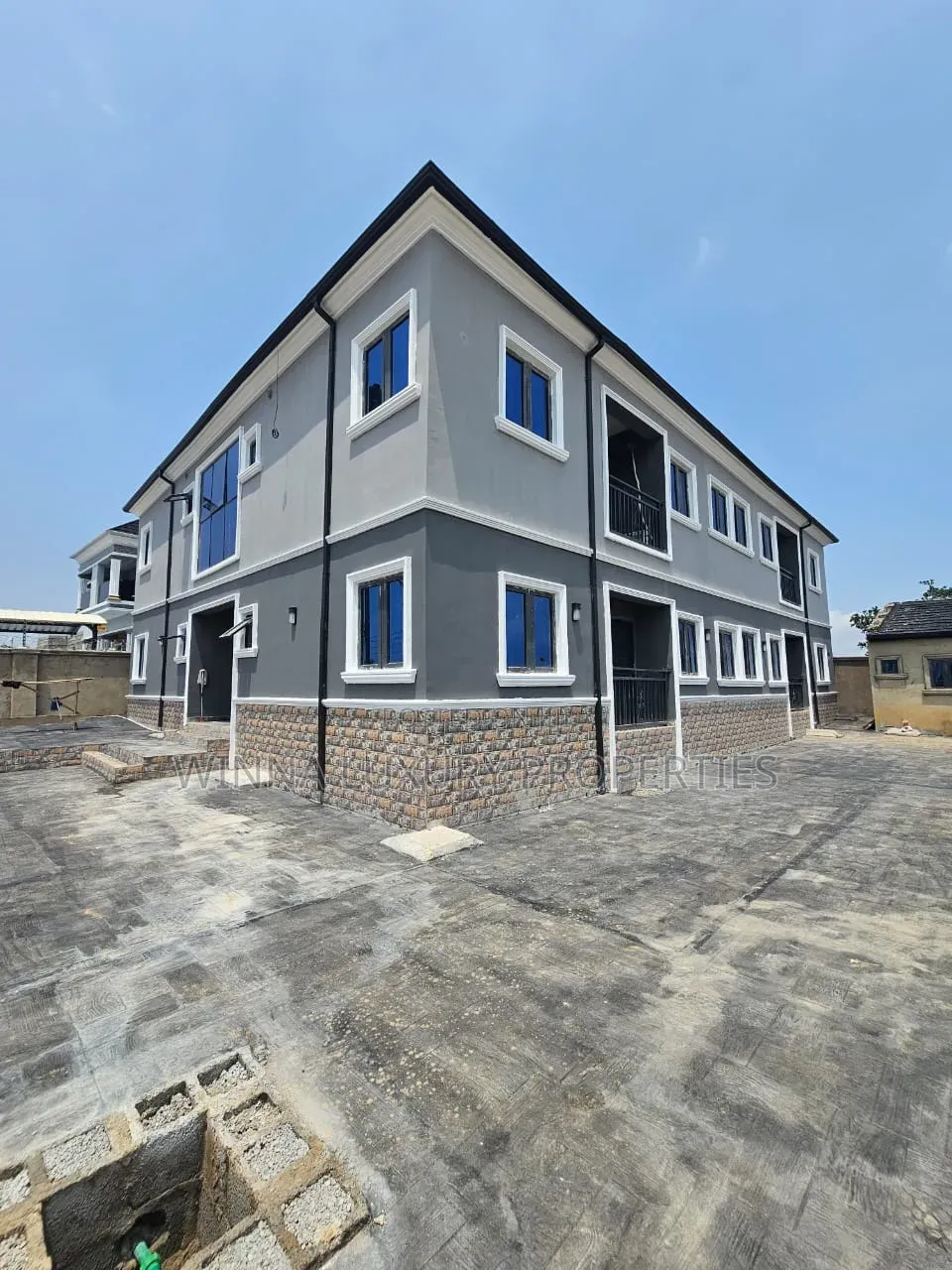 1bdrm Apartment in Sea Man Estate, Lugbe District for rent