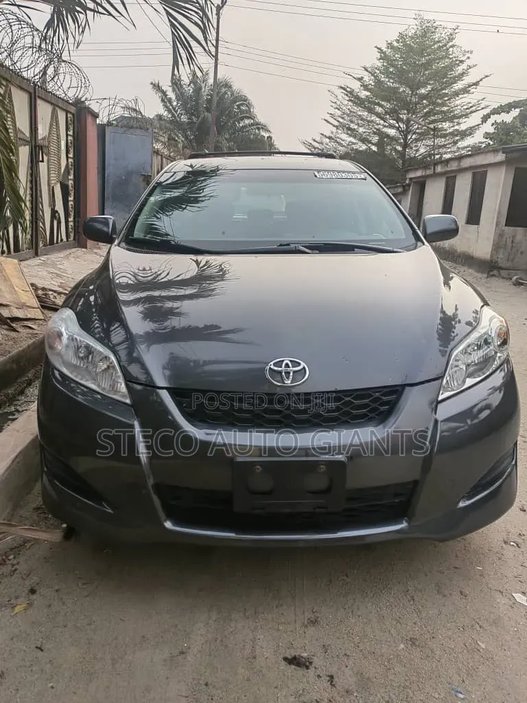 Toyota Matrix 2010 Black