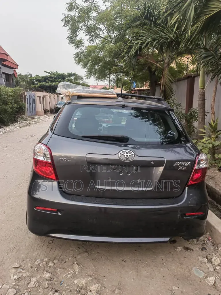 Toyota Matrix 2010 Black