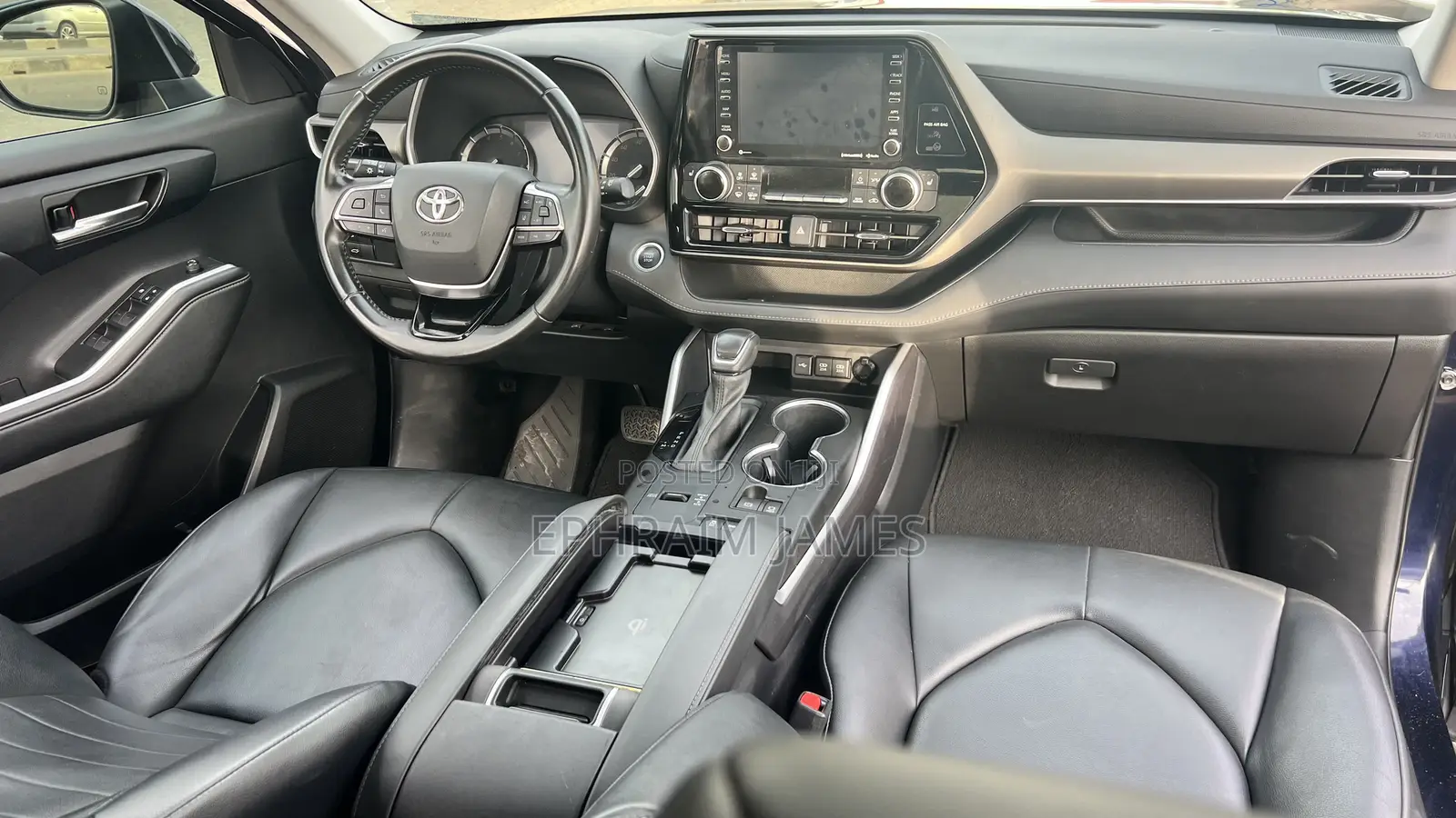 Toyota Highlander XLE 2021 Blue