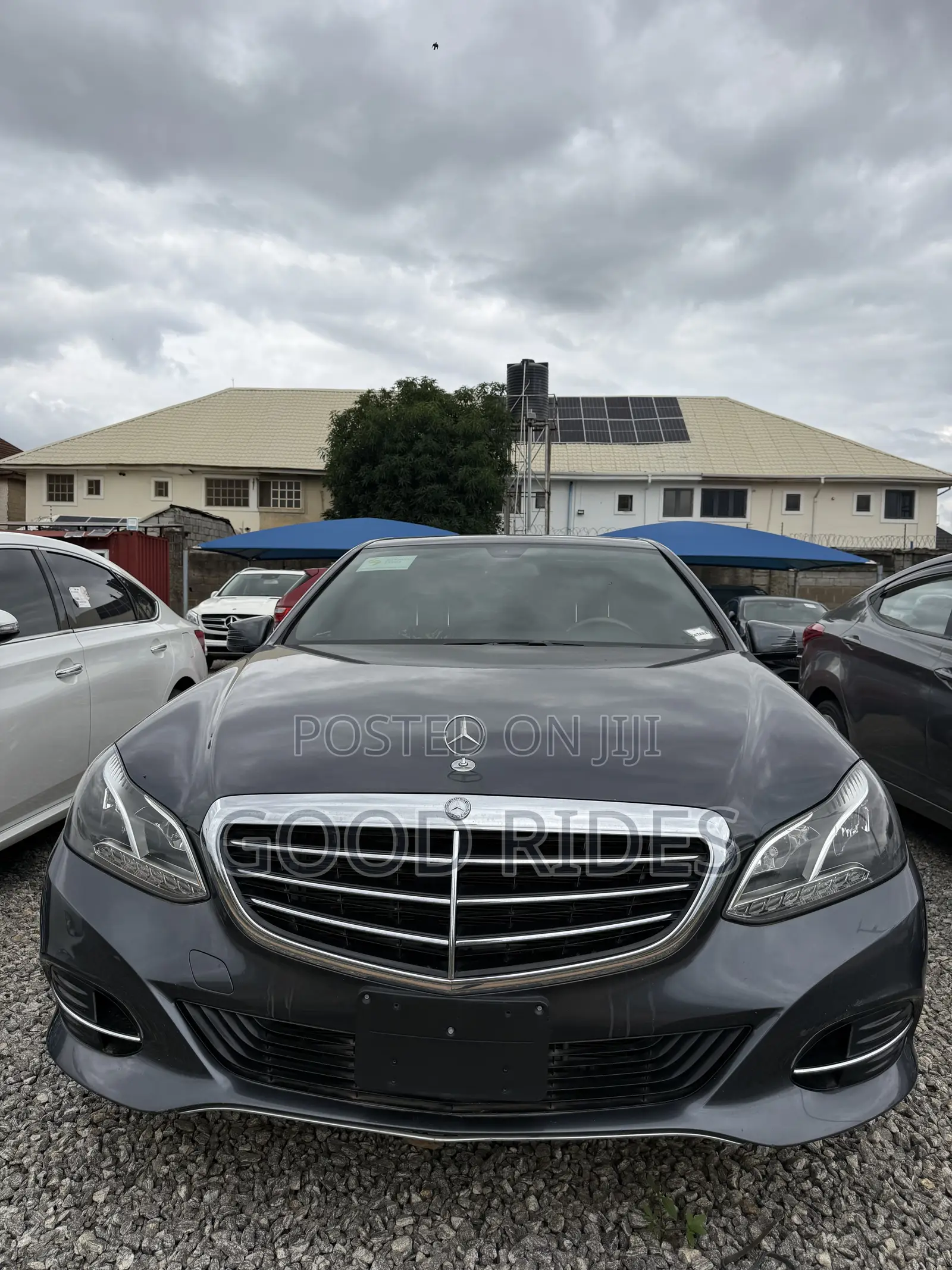 Mercedes-Benz E350 Base 4Matic Sedan AWD (3.5L 6cyl 7A) 2014 Gray