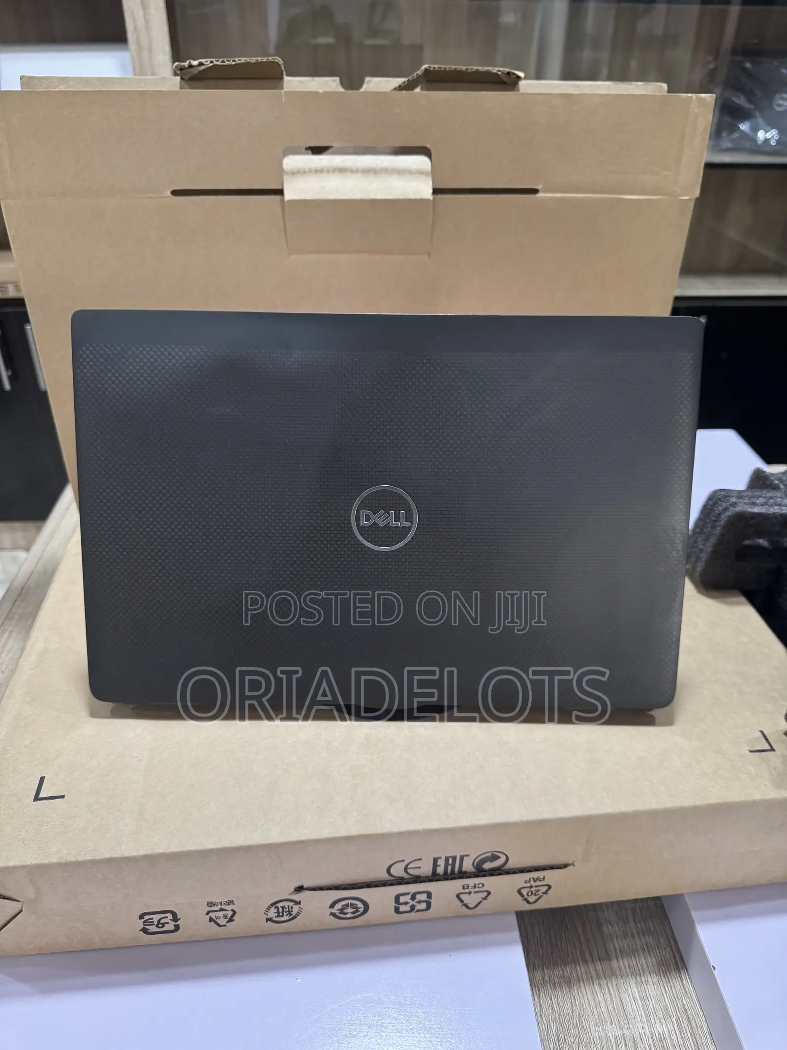 New Laptop Dell Latitude 7420 16GB Intel SSD 512GB