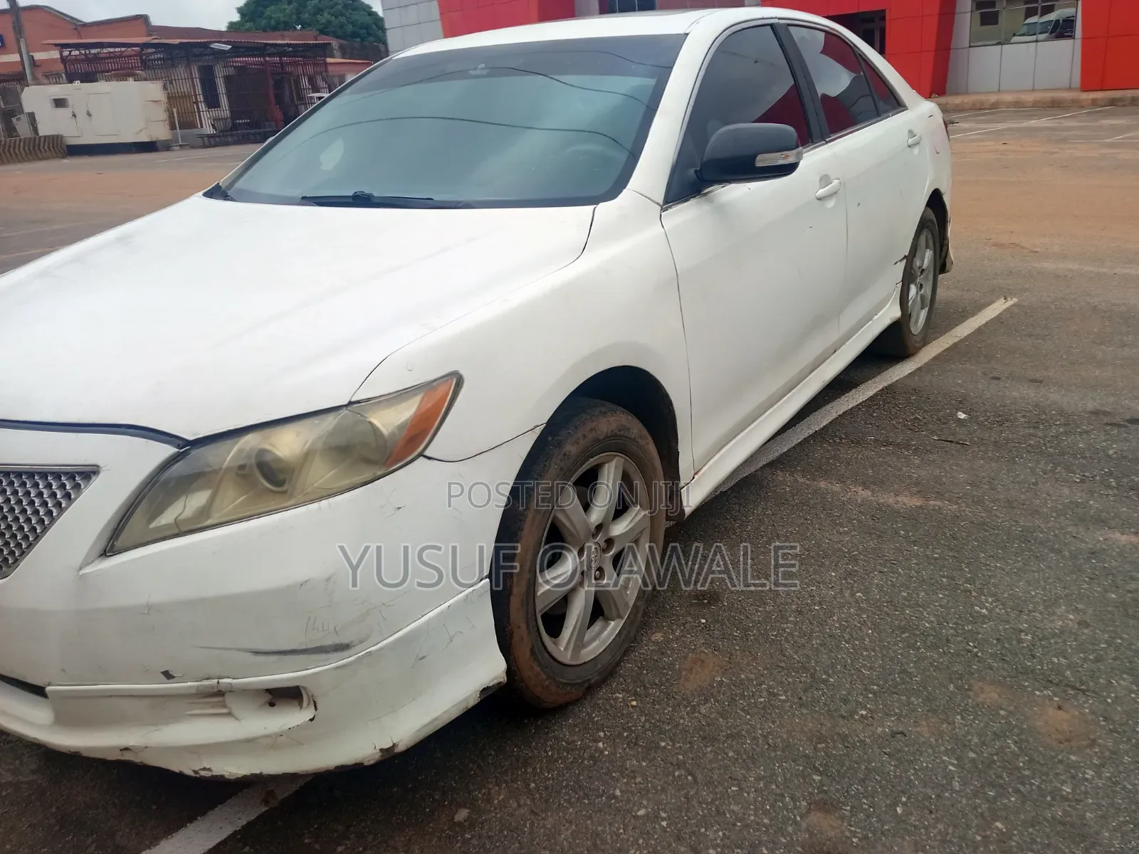 Toyota Camry SE V6 4dr Sedan (3.5L 6cyl 6AM) 2009 White