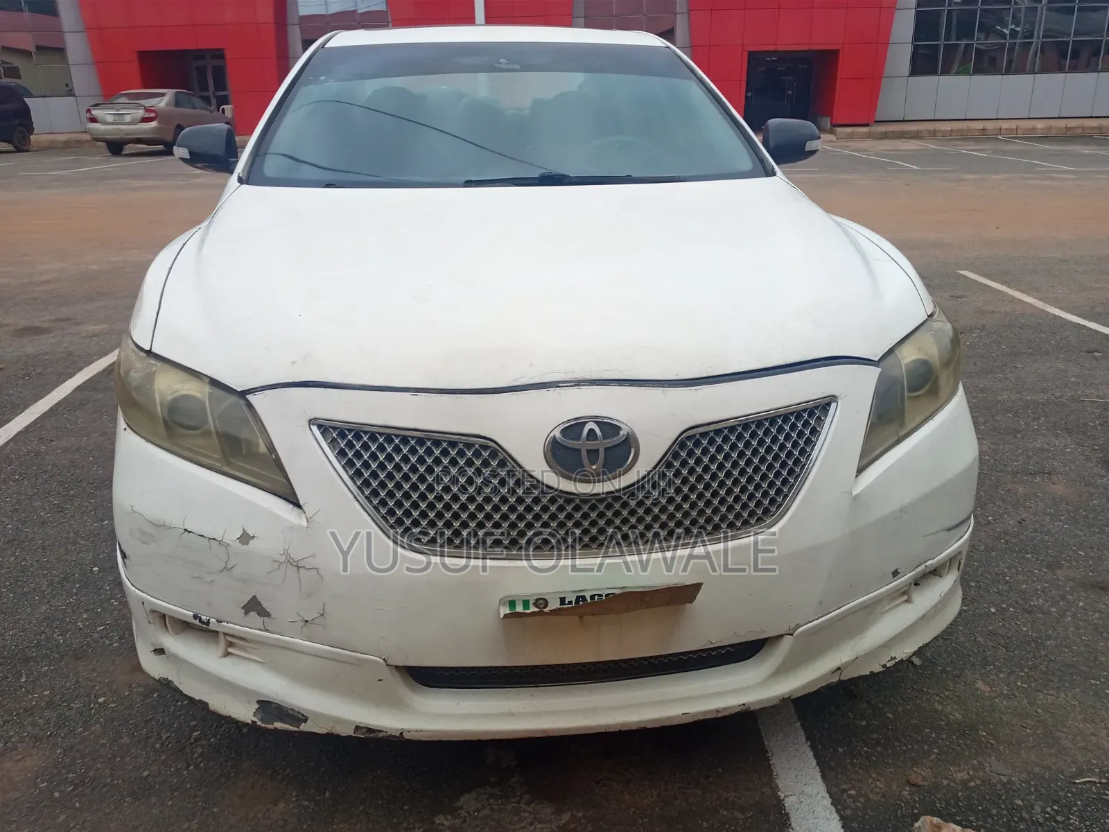 Toyota Camry SE V6 4dr Sedan (3.5L 6cyl 6AM) 2009 White