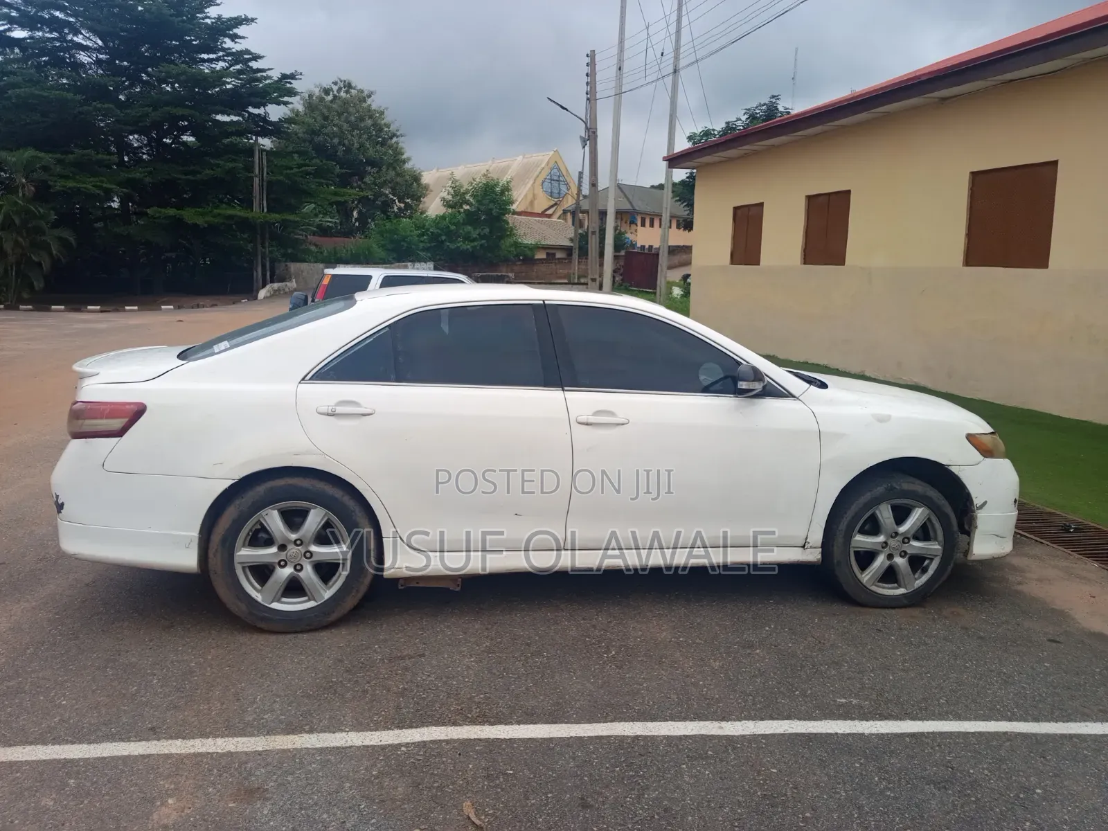 Toyota Camry SE V6 4dr Sedan (3.5L 6cyl 6AM) 2009 White
