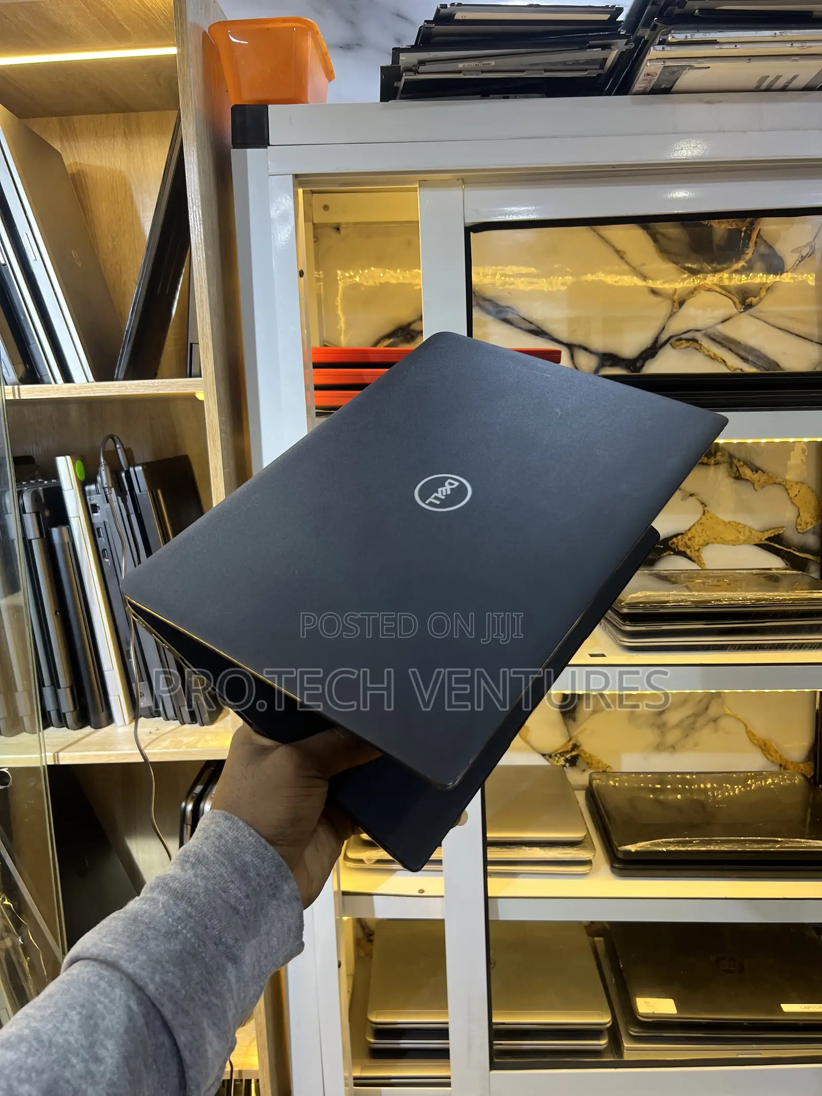 Laptop Dell Wyse 5470 8GB Intel Pentium SSD 128GB